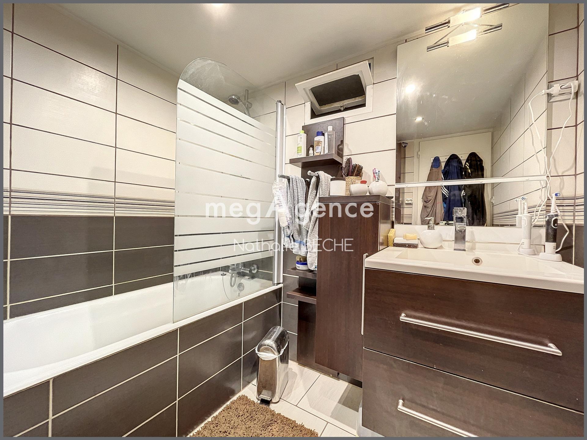 Miniature photo - 9 / 10