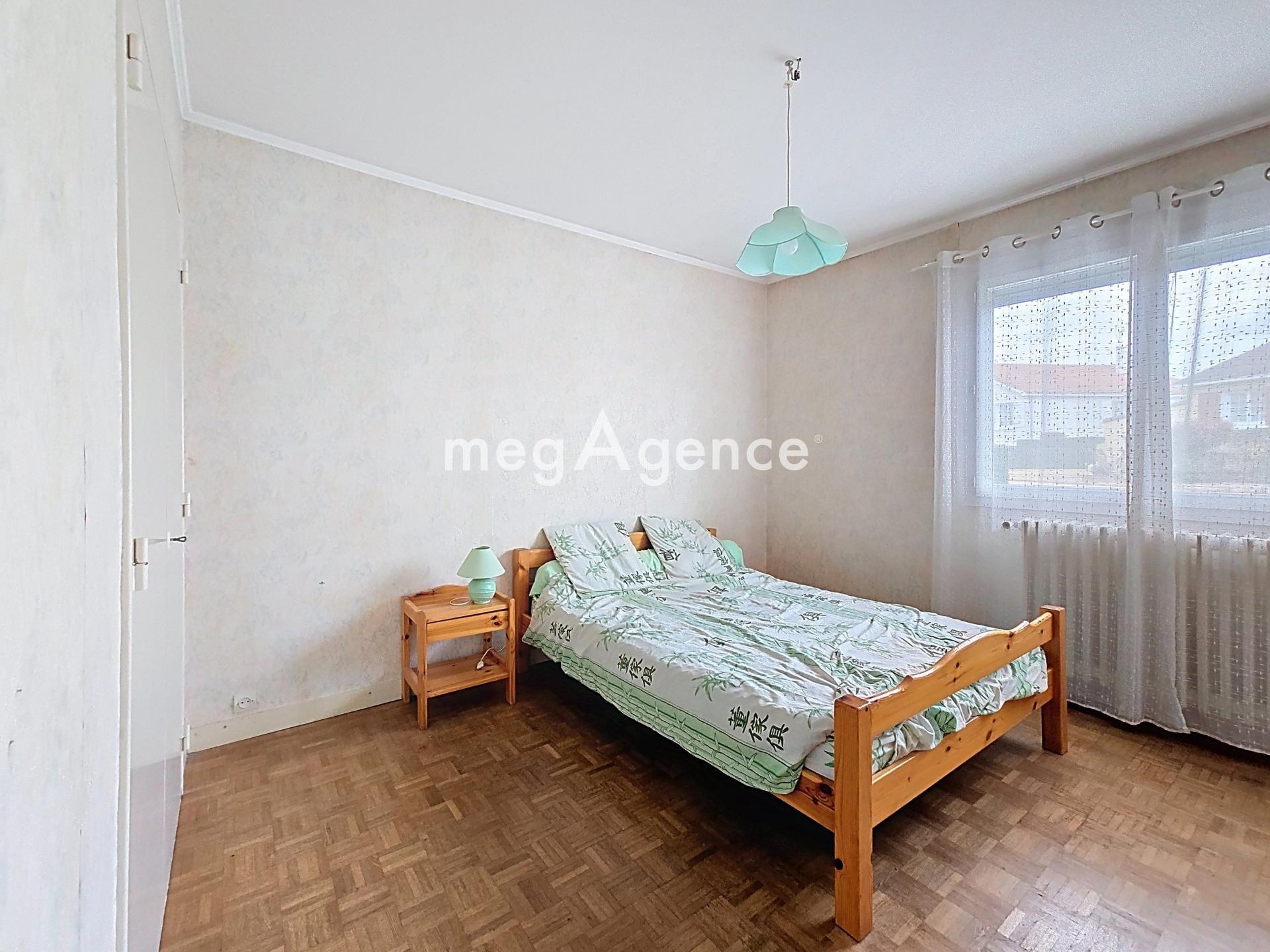 Miniature photo - 8 / 12