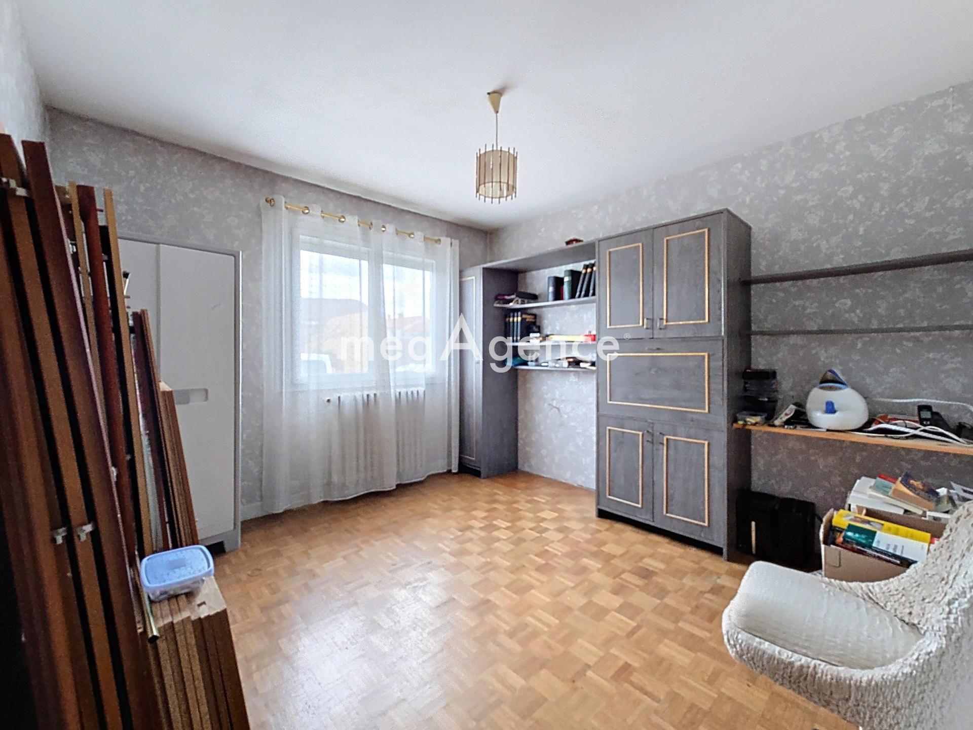 Miniature photo - 9 / 12