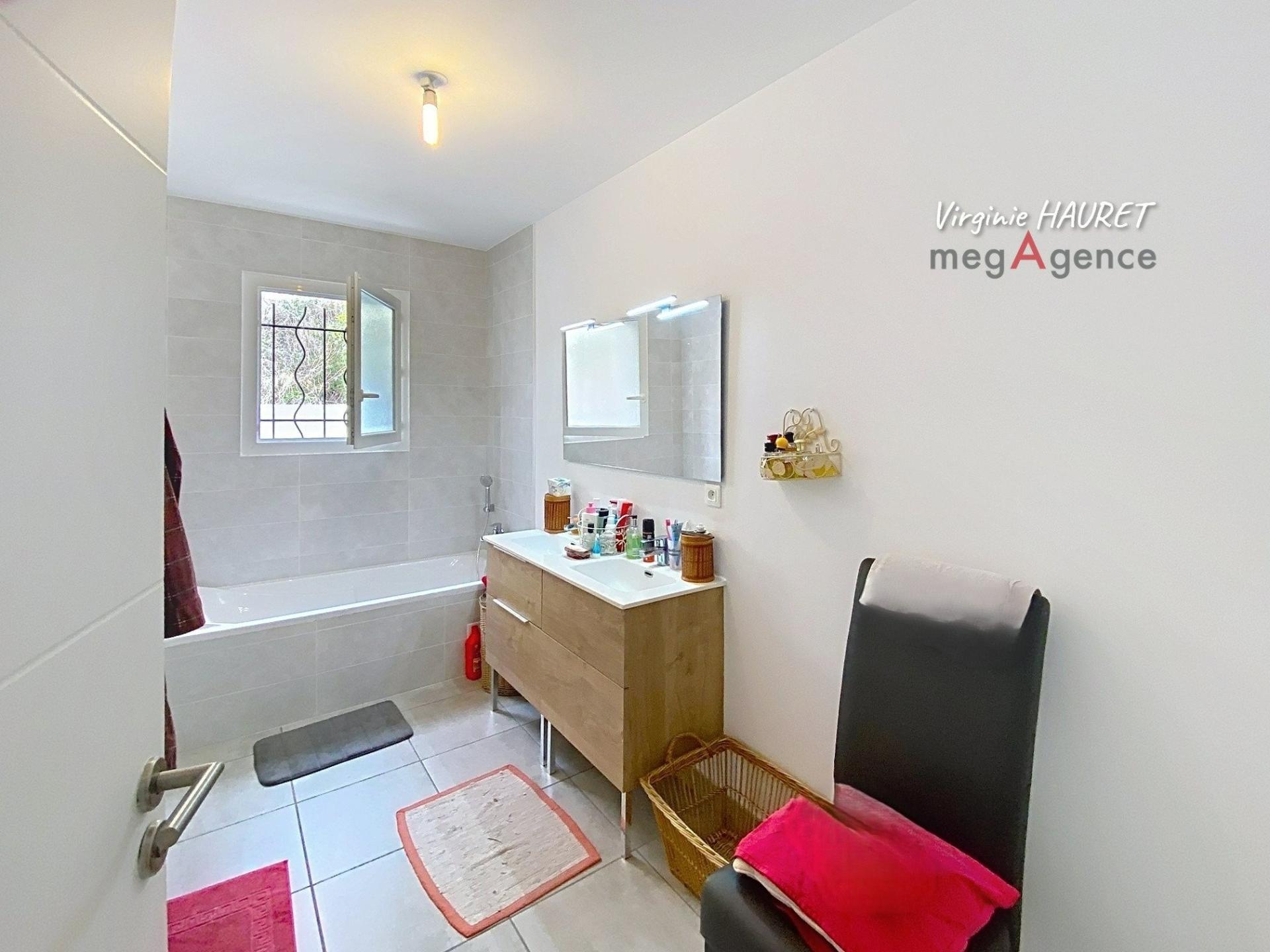 Miniature photo - 17 / 20