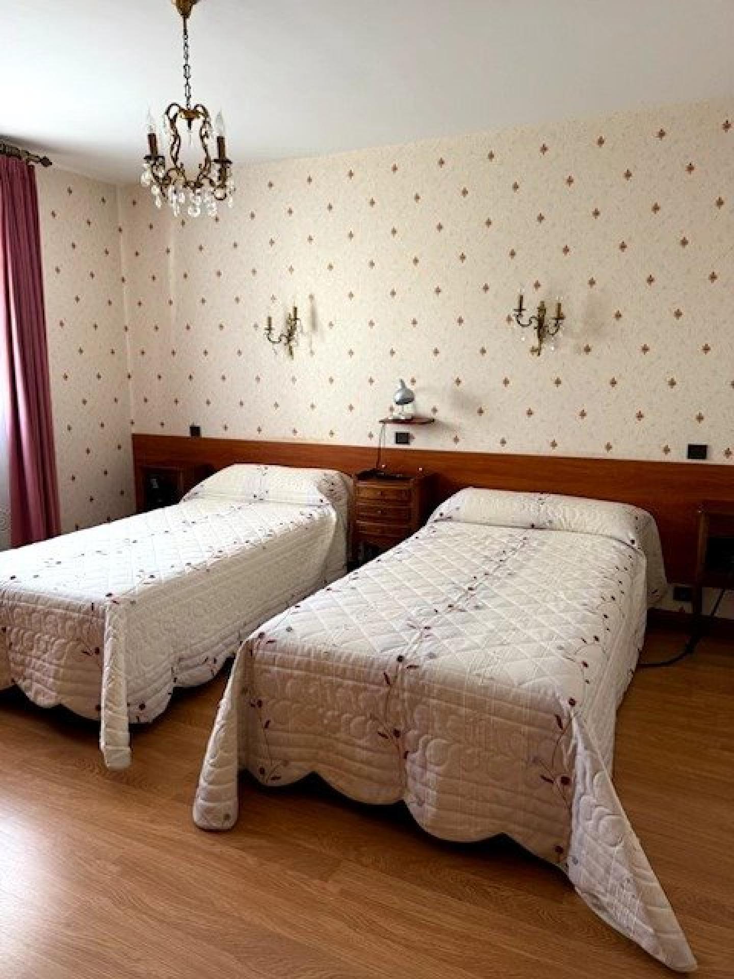 Miniature photo - 9 / 14