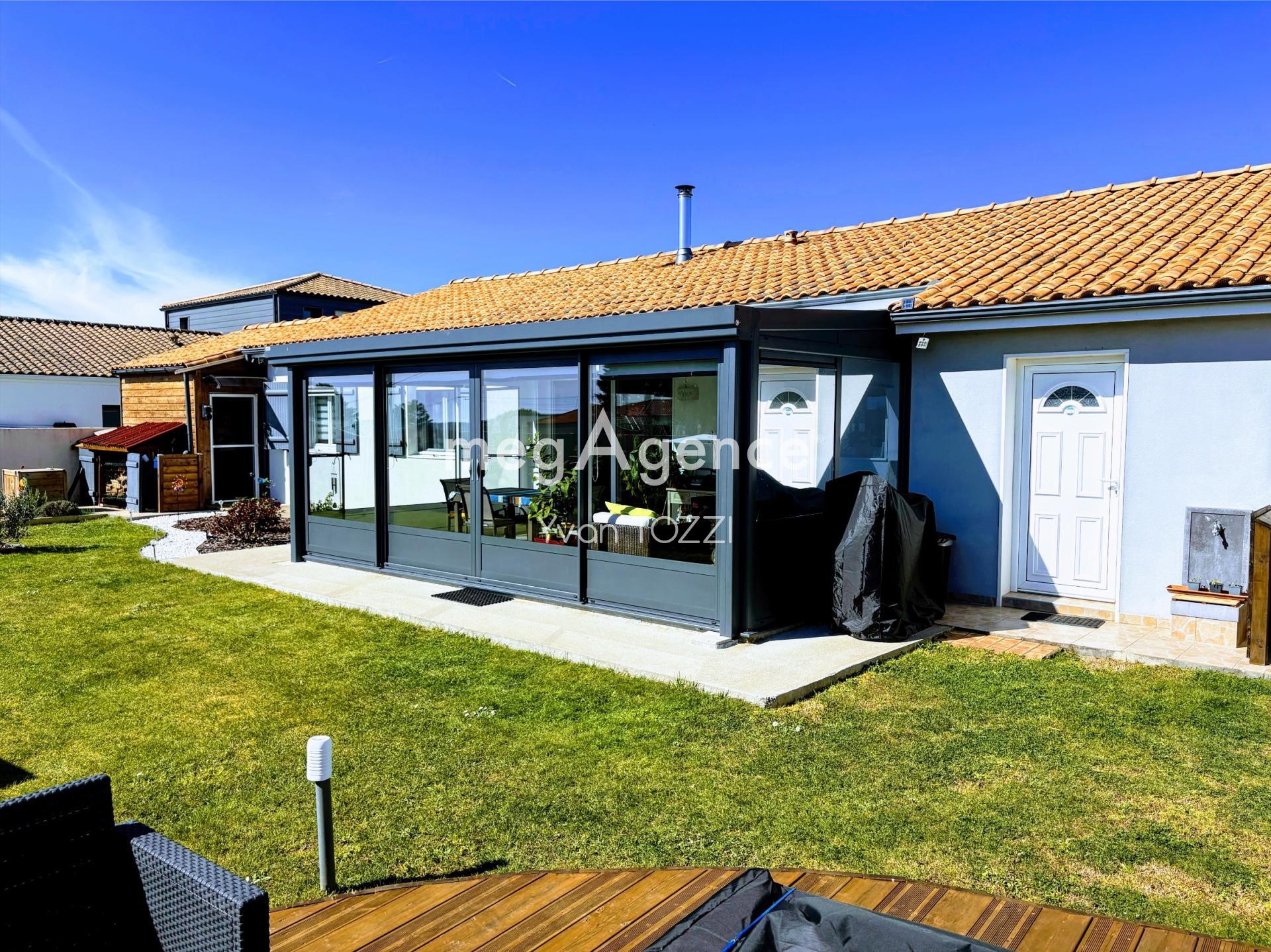 Miniature photo - 2 / 10