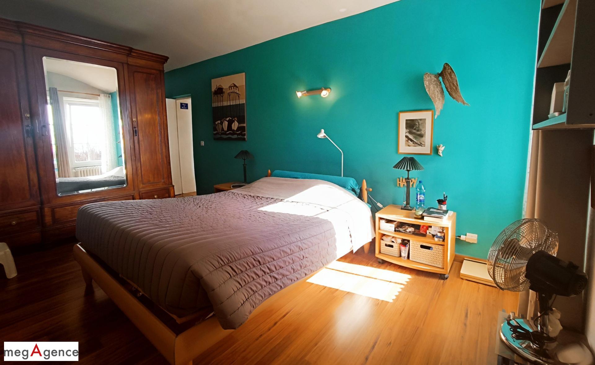 Miniature photo - 12 / 15