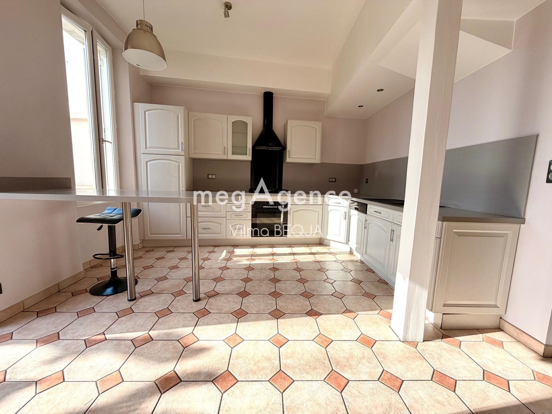 Miniature photo - 5 / 20