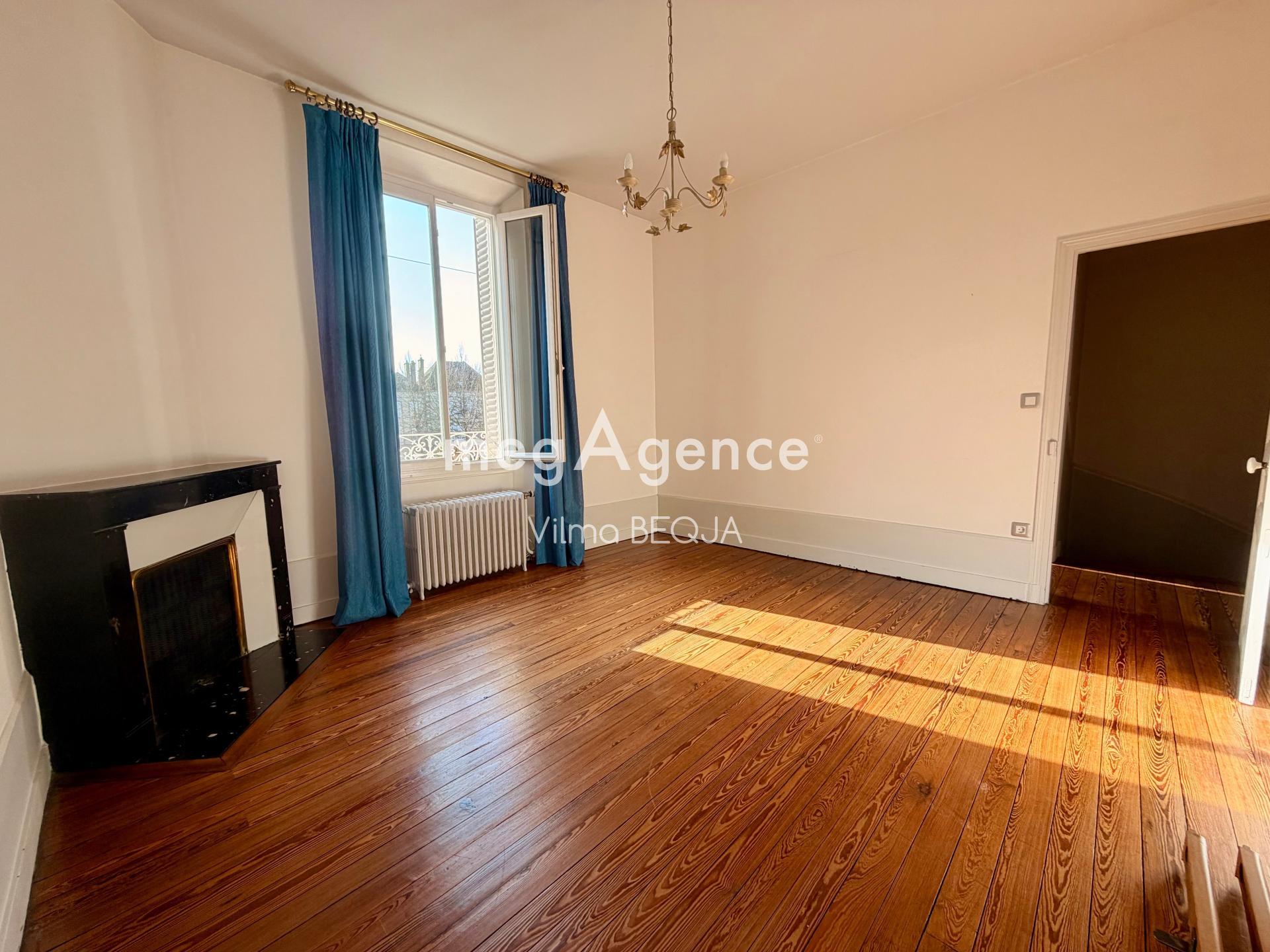 Miniature photo - 10 / 20