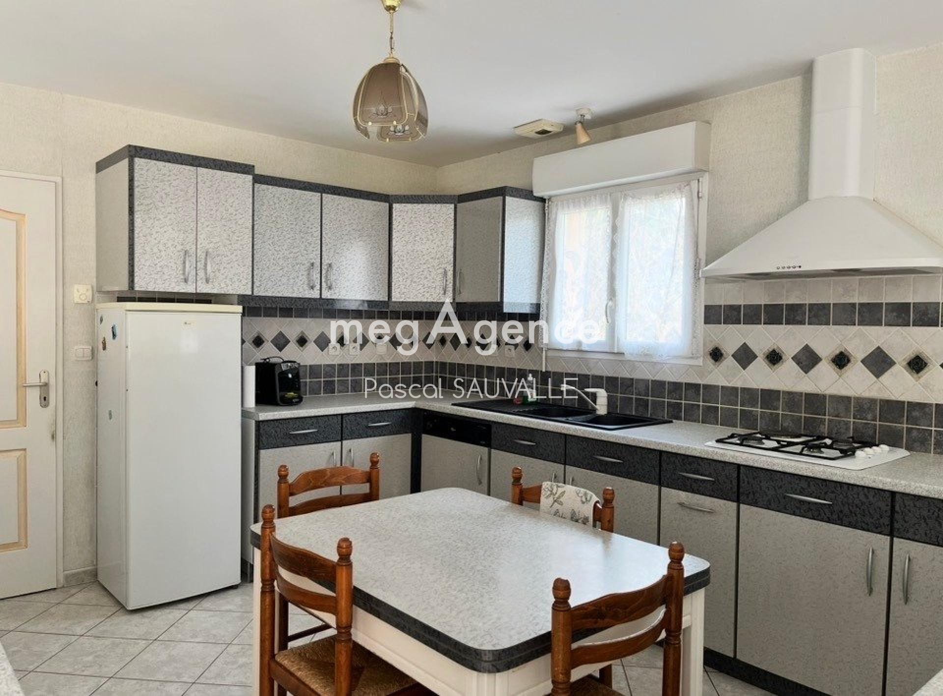 Miniature photo - 2 / 8