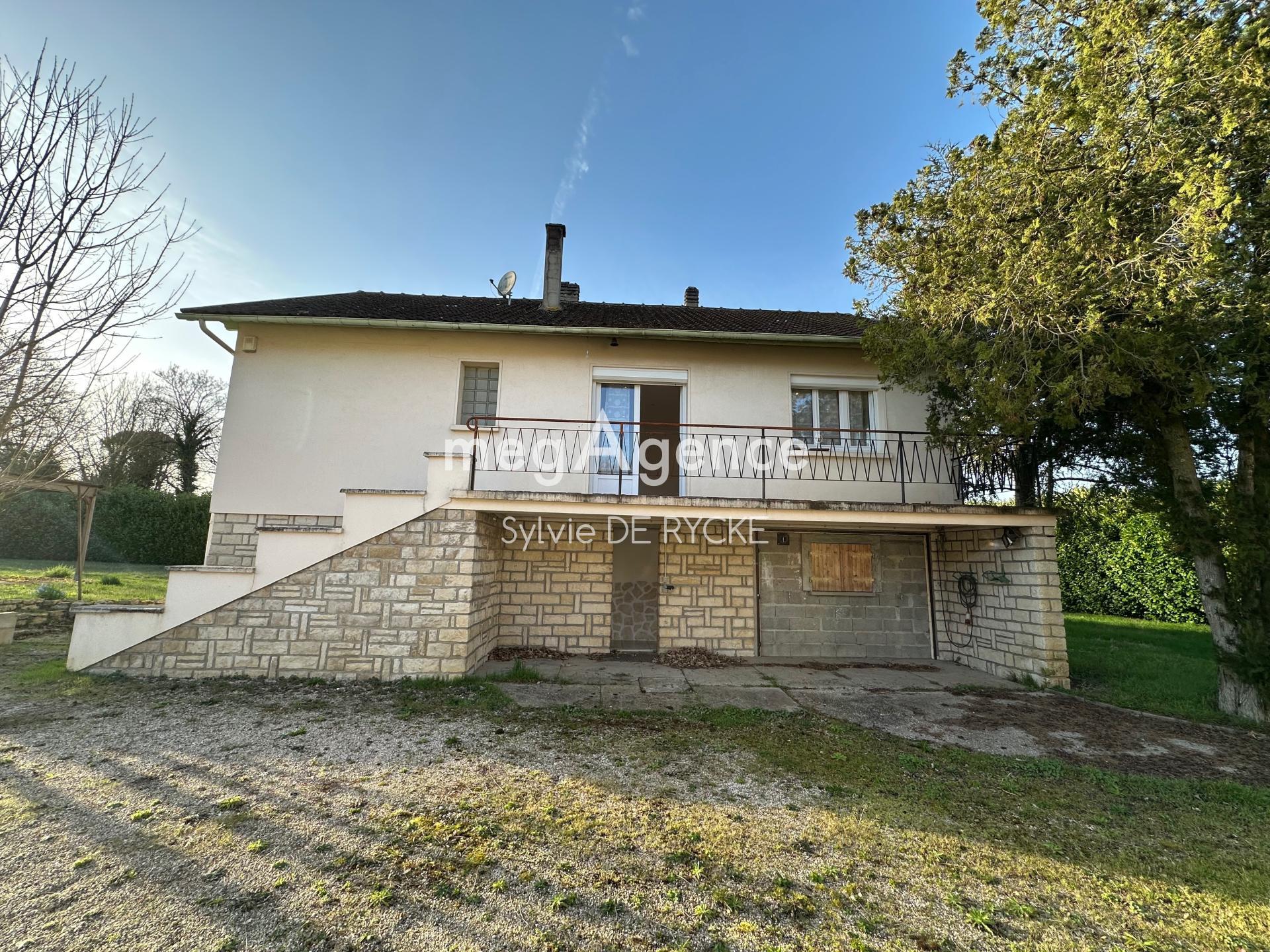 Miniature photo - 2 / 17