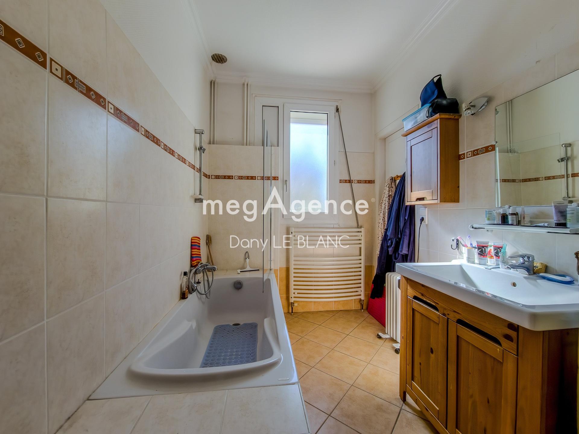 Miniature photo - 7 / 18