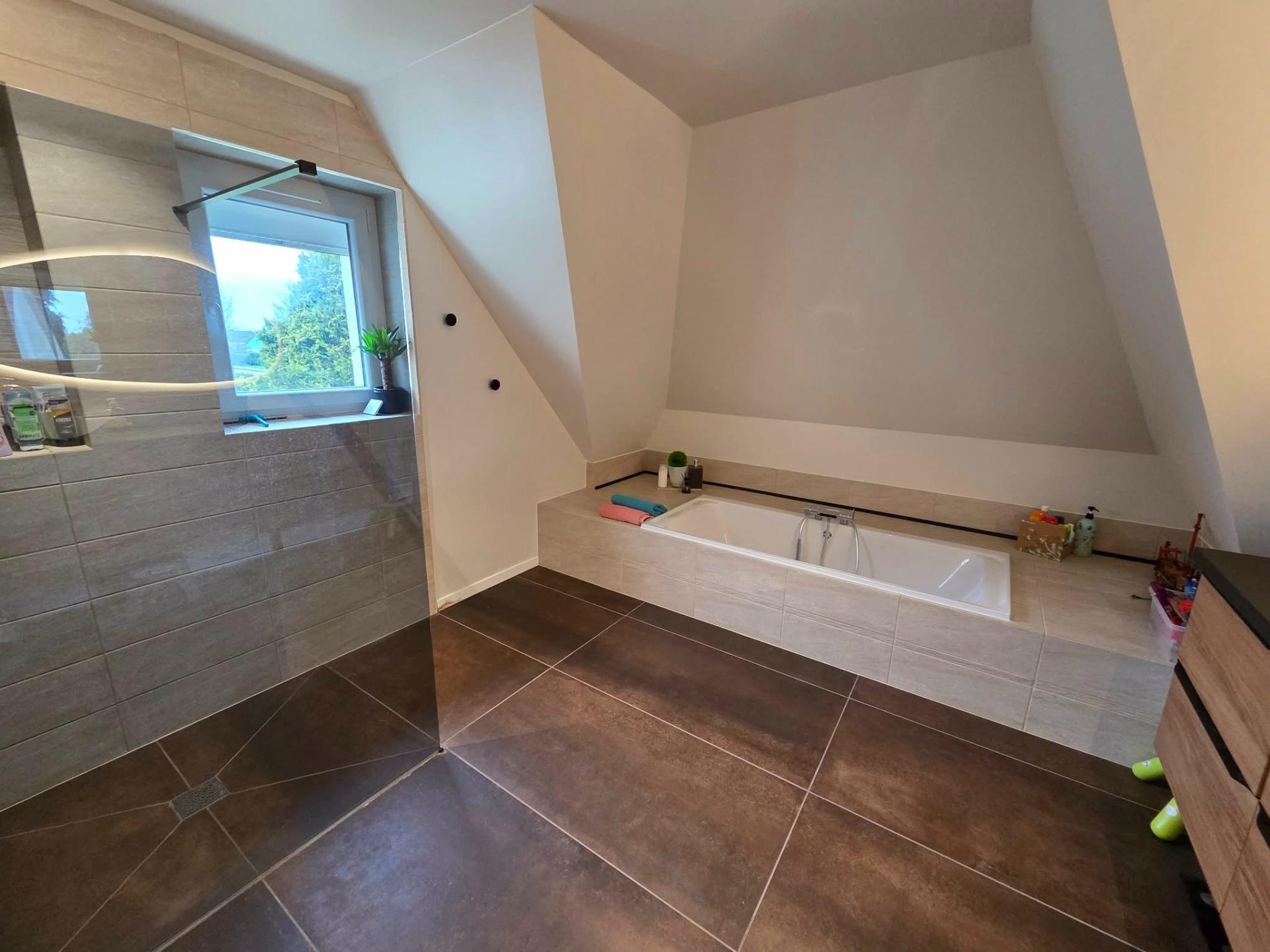 Miniature photo - 11 / 15