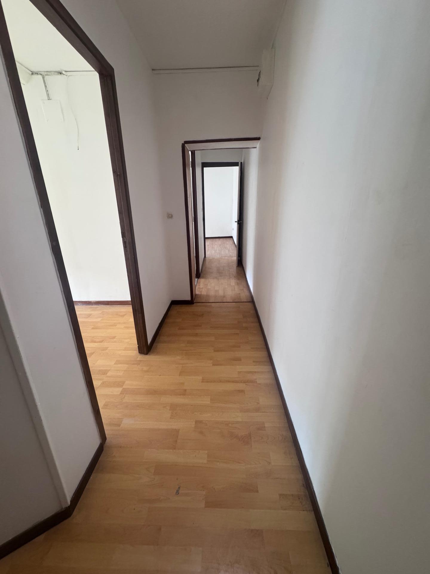 Miniature photo - 8 / 8