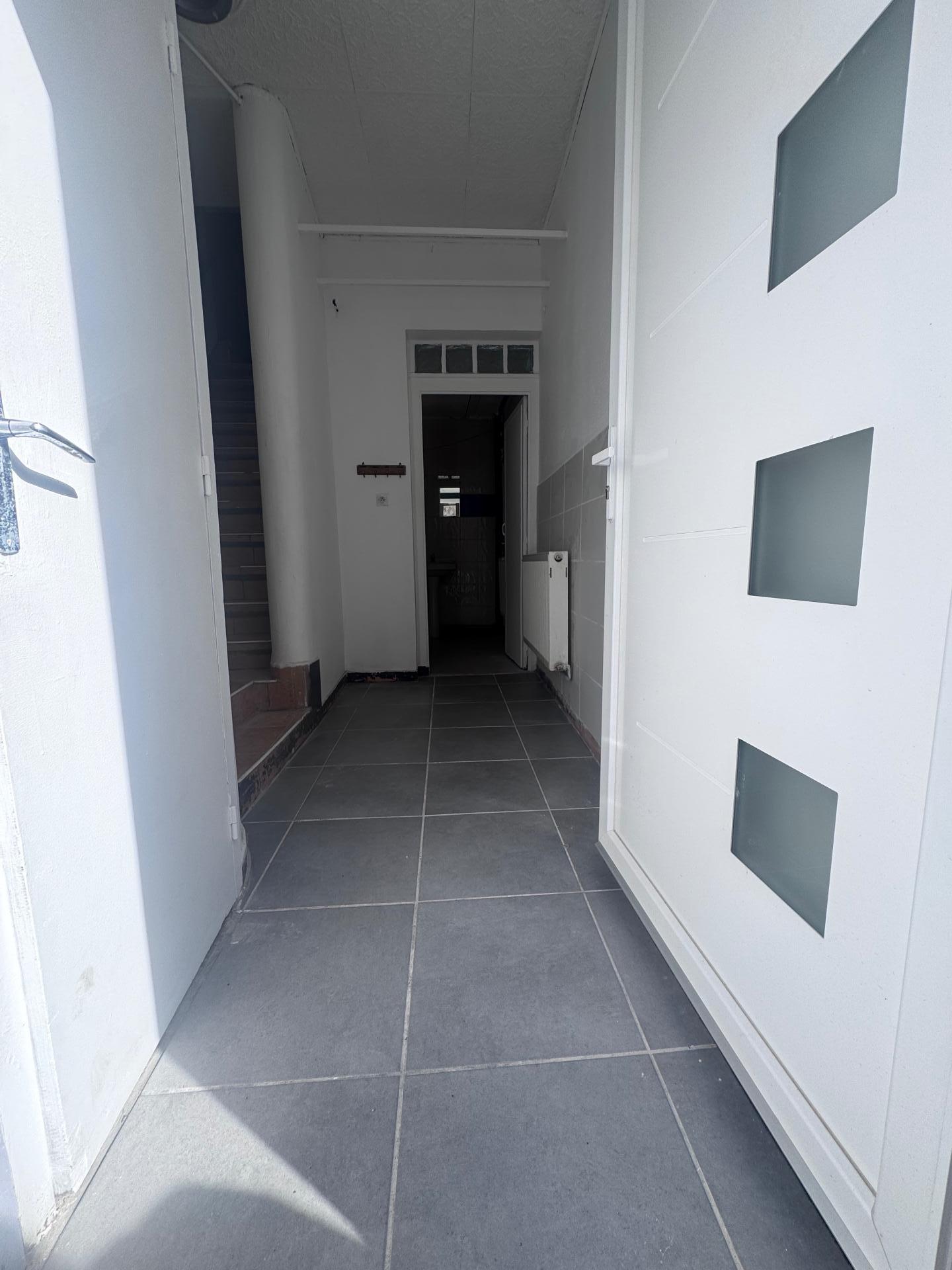 Miniature photo - 4 / 8