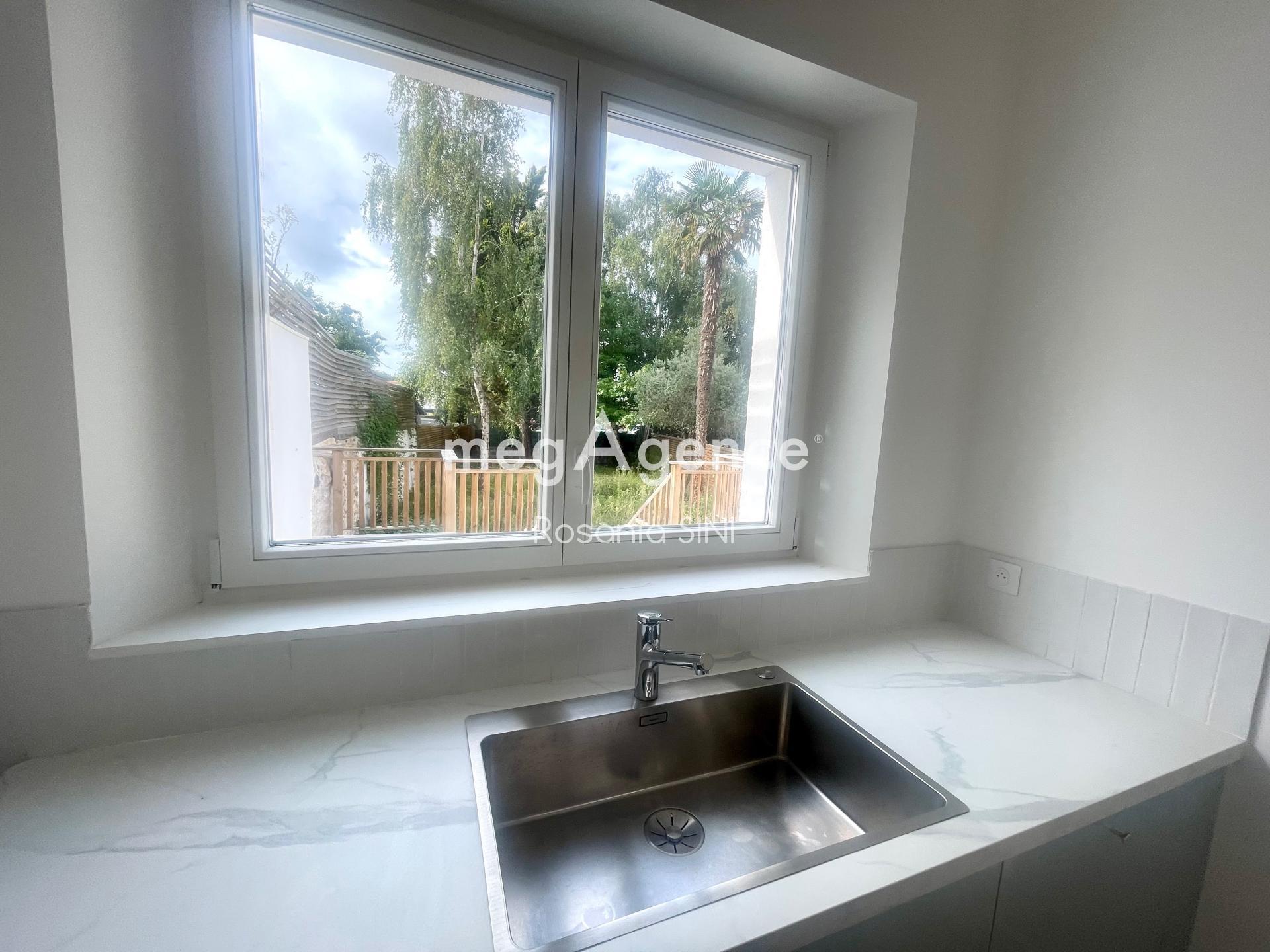 Miniature photo - 4 / 13