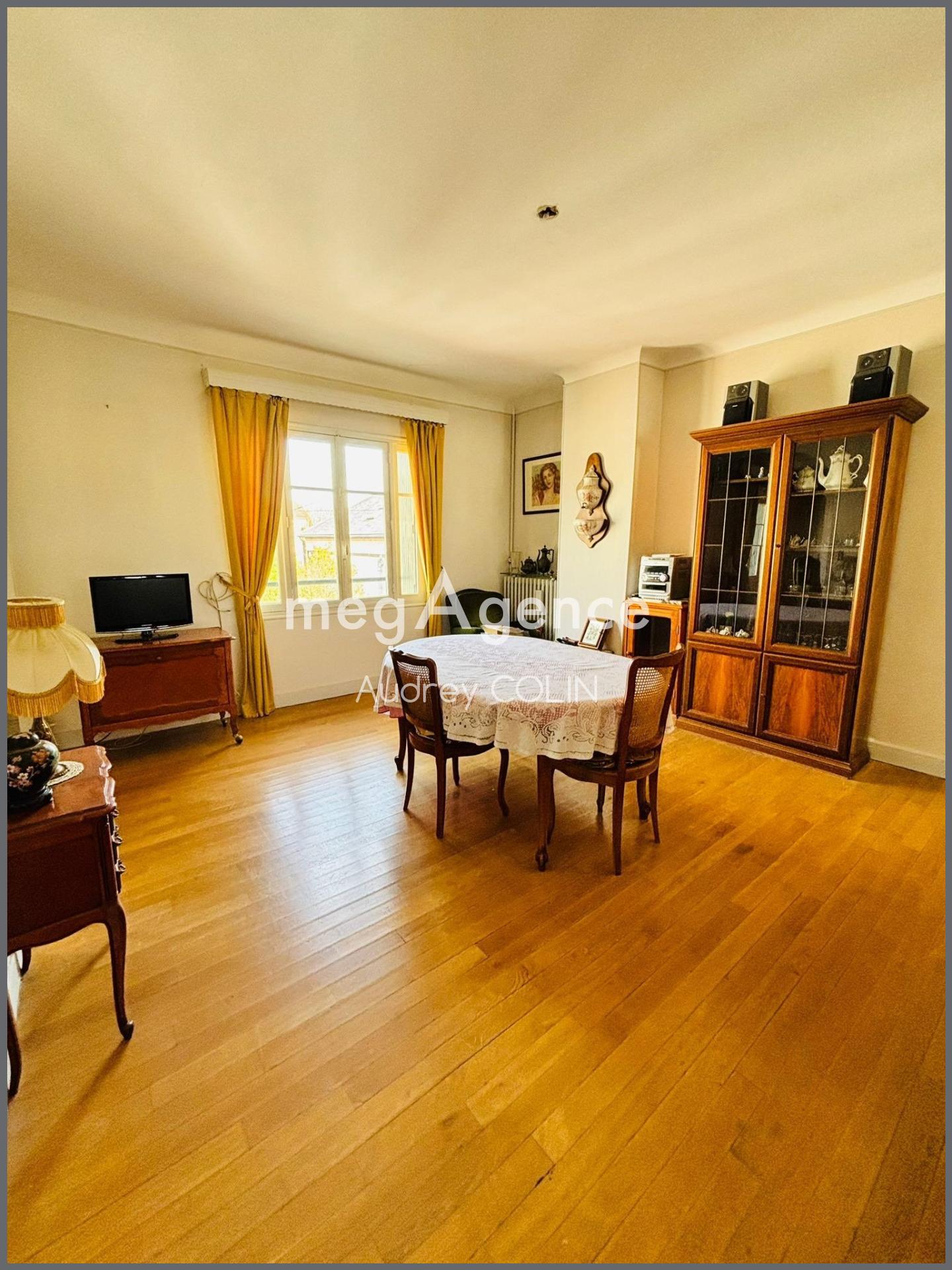 Miniature photo - 3 / 10