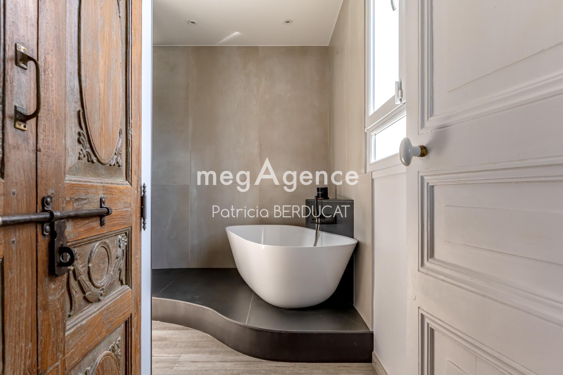 Miniature photo - 8 / 14