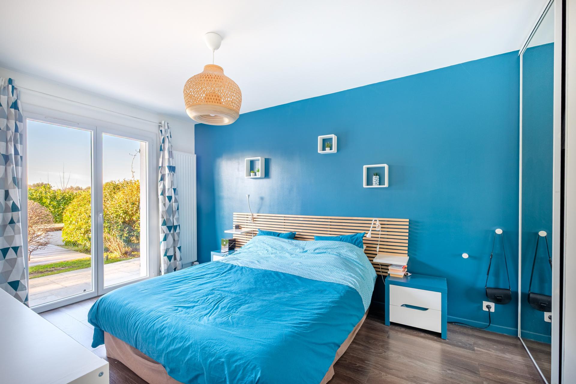 Miniature photo - 6 / 10