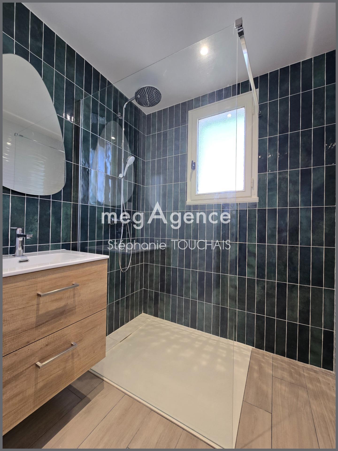 Miniature photo - 9 / 18