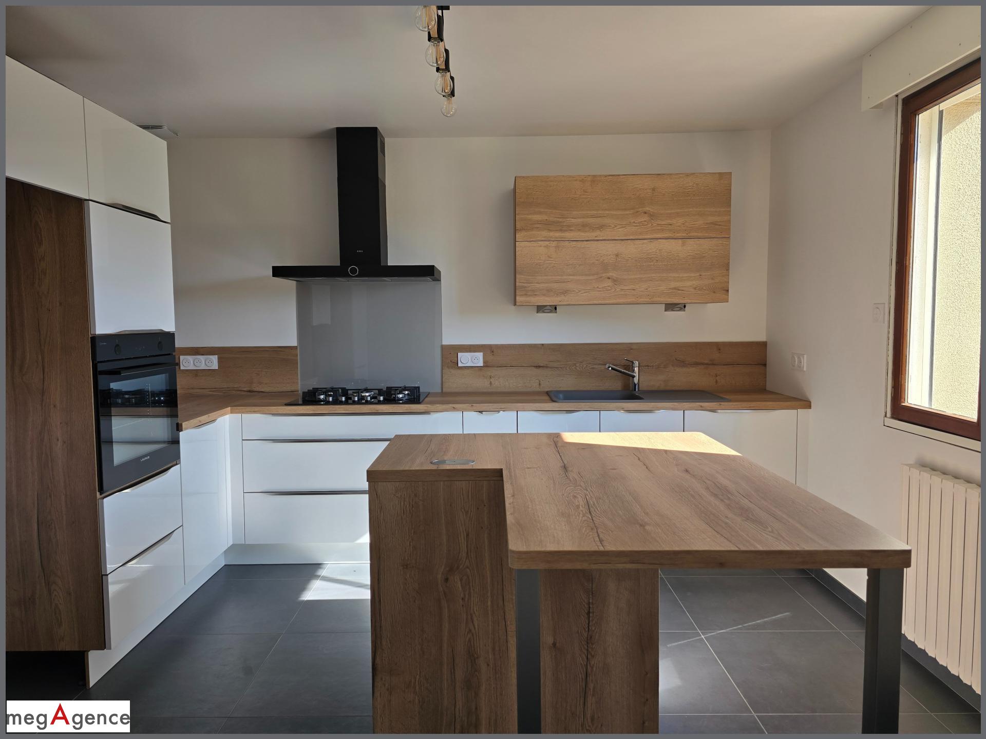 Miniature photo - 3 / 18