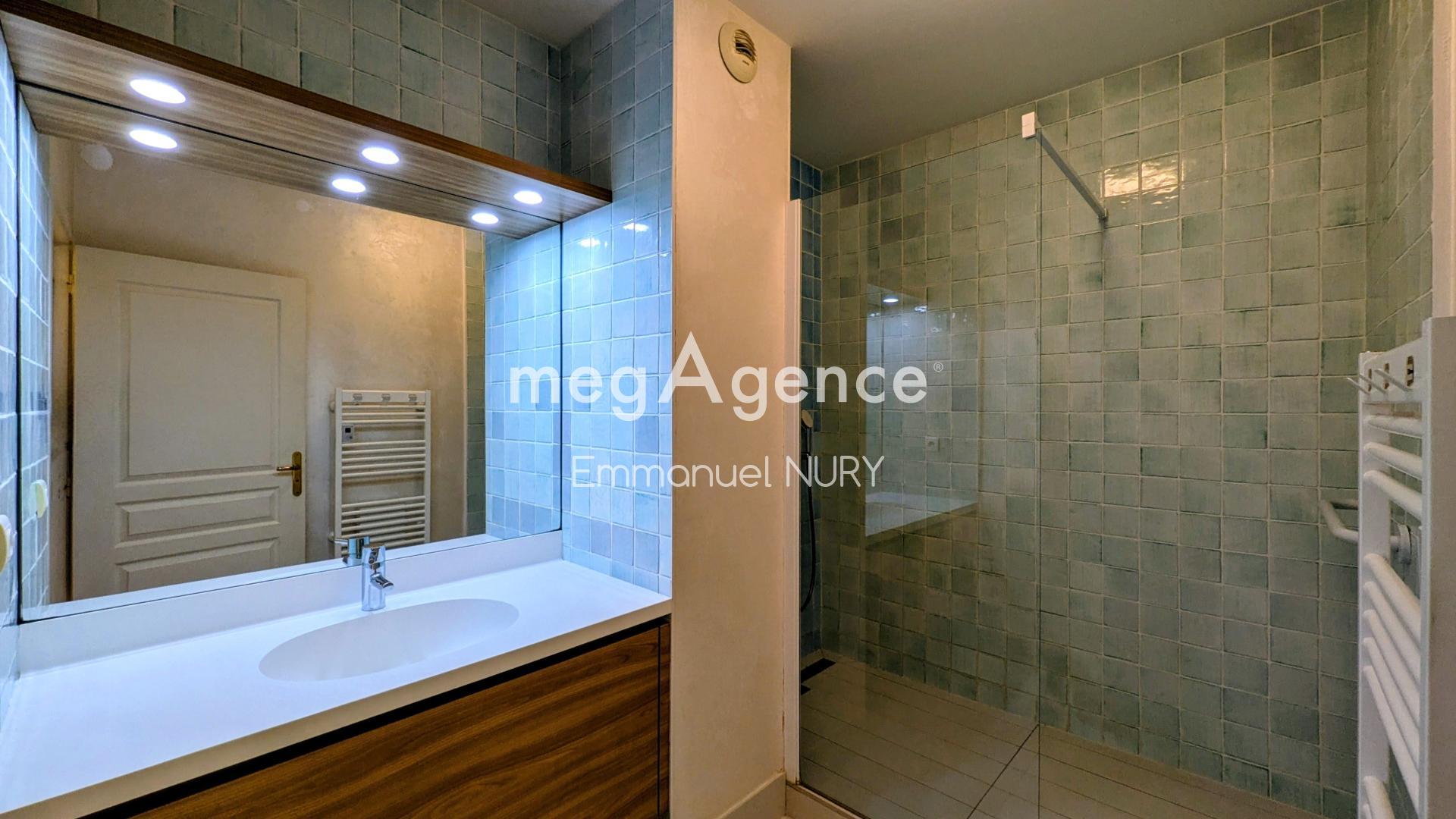 Miniature photo - 5 / 13