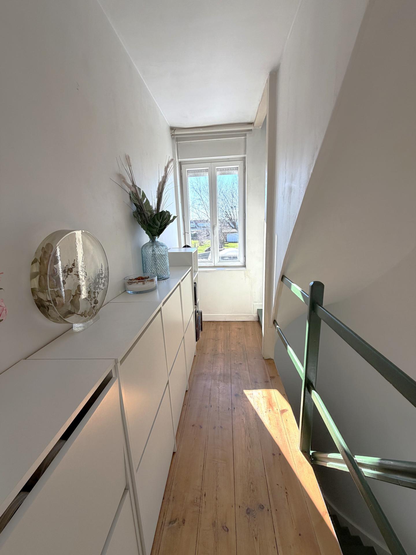 Miniature photo - 7 / 8