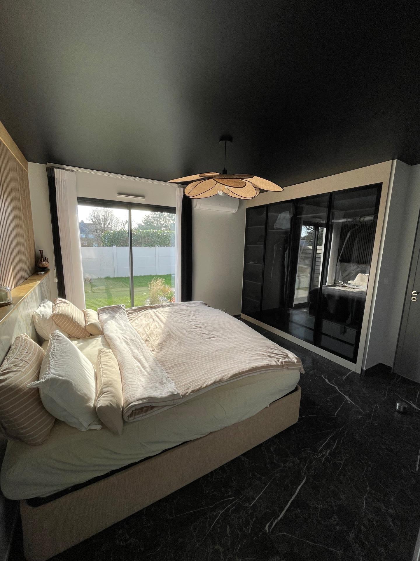 Miniature photo - 2 / 9