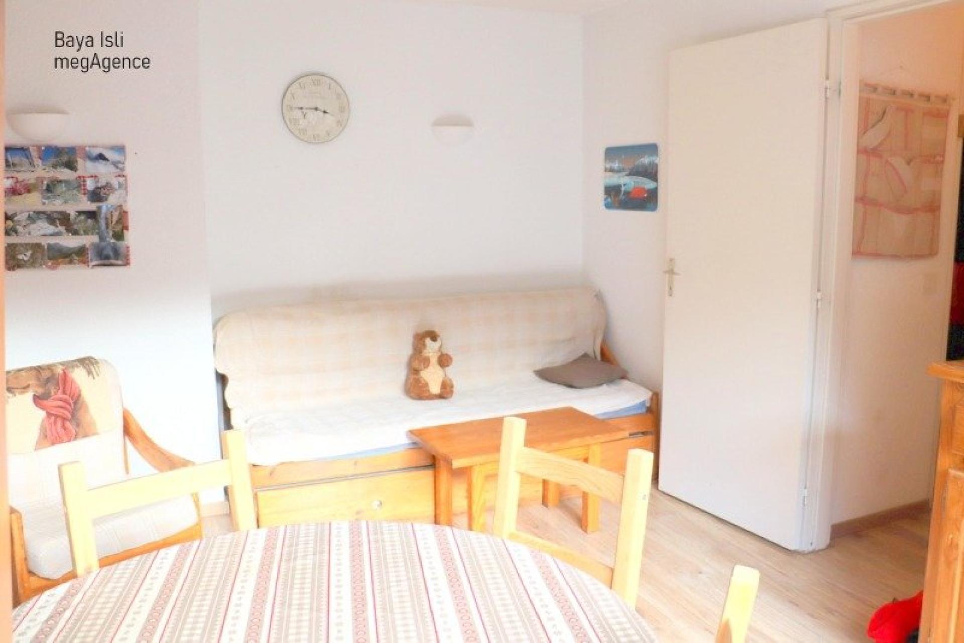 Miniature photo - 6 / 10