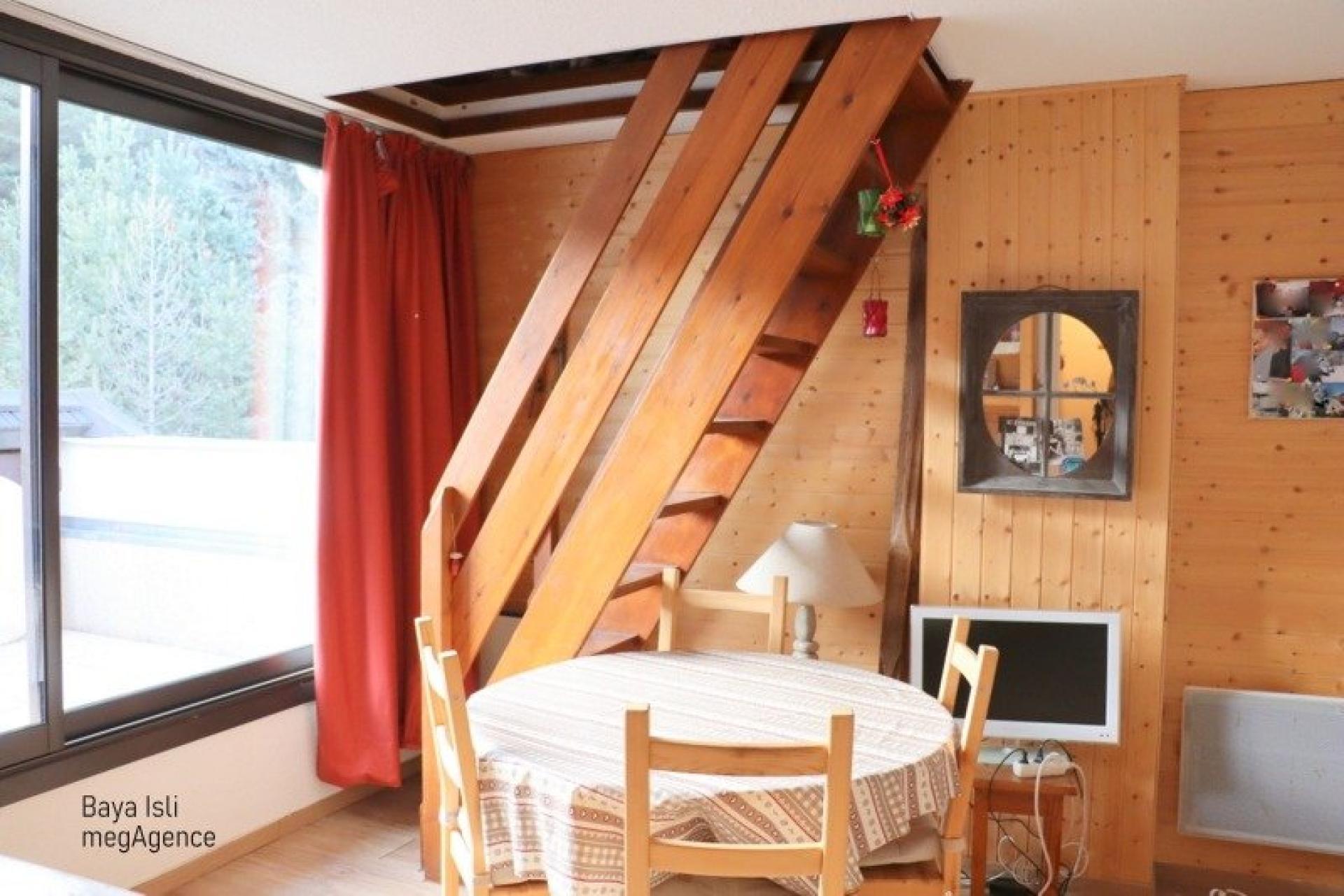 Miniature photo - 4 / 10