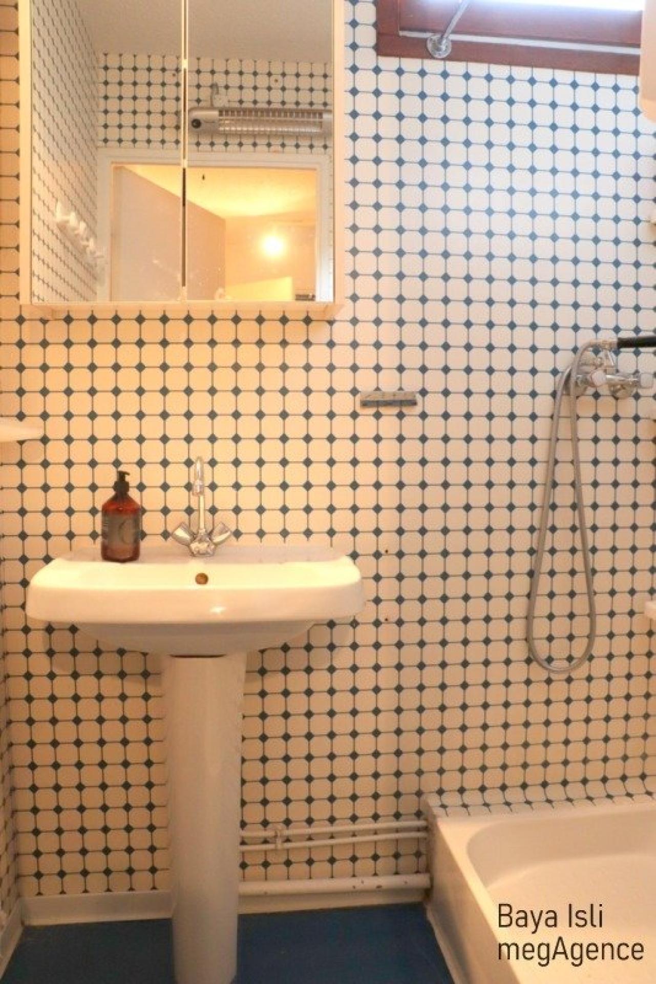 Miniature photo - 9 / 10