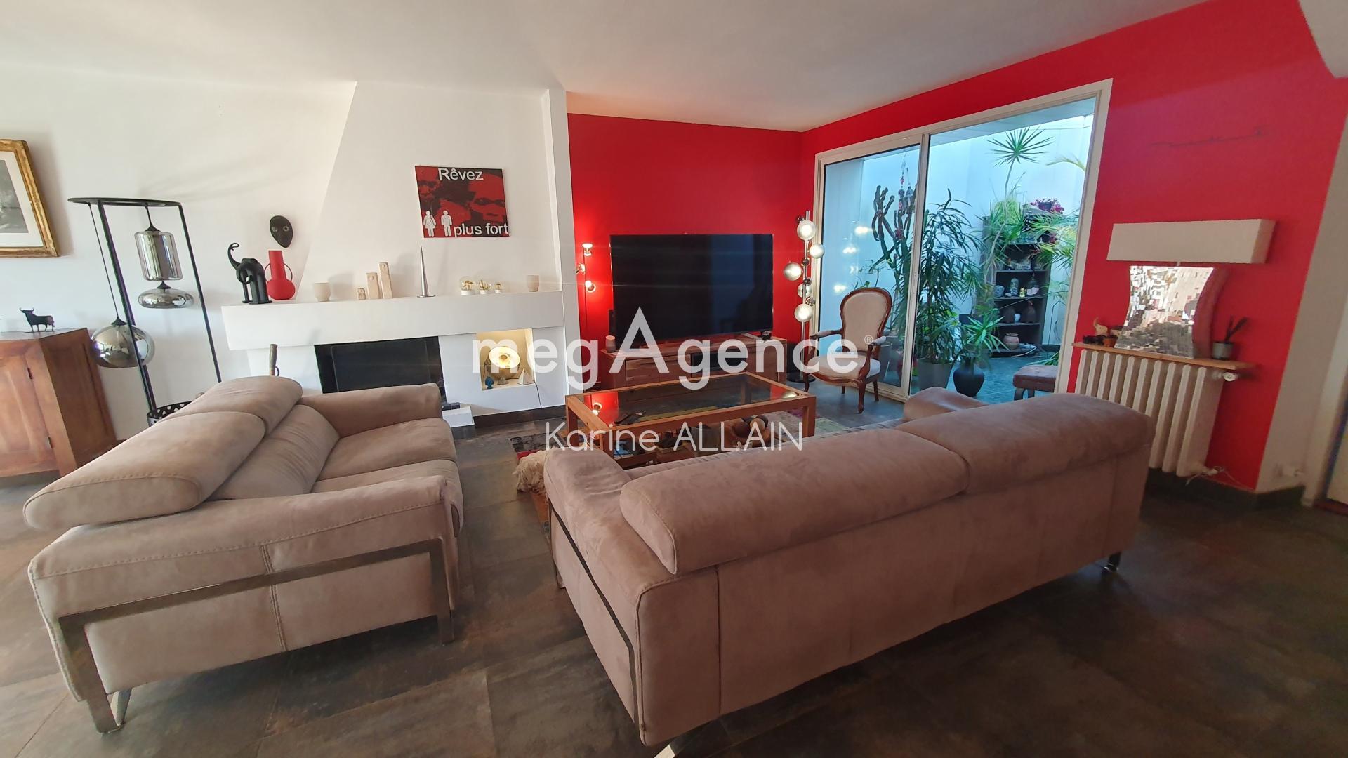 Miniature photo - 2 / 12