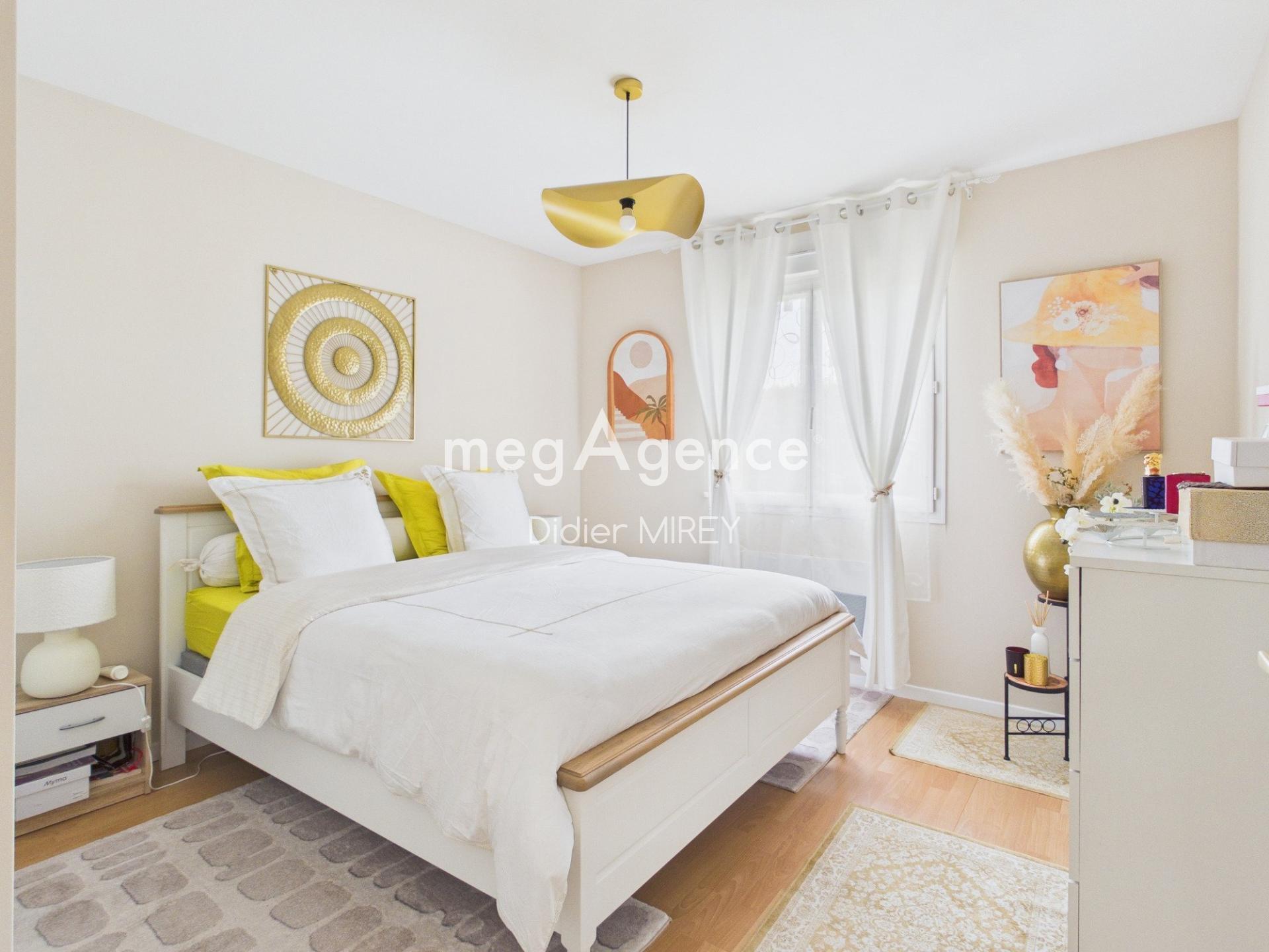 Miniature photo - 8 / 12