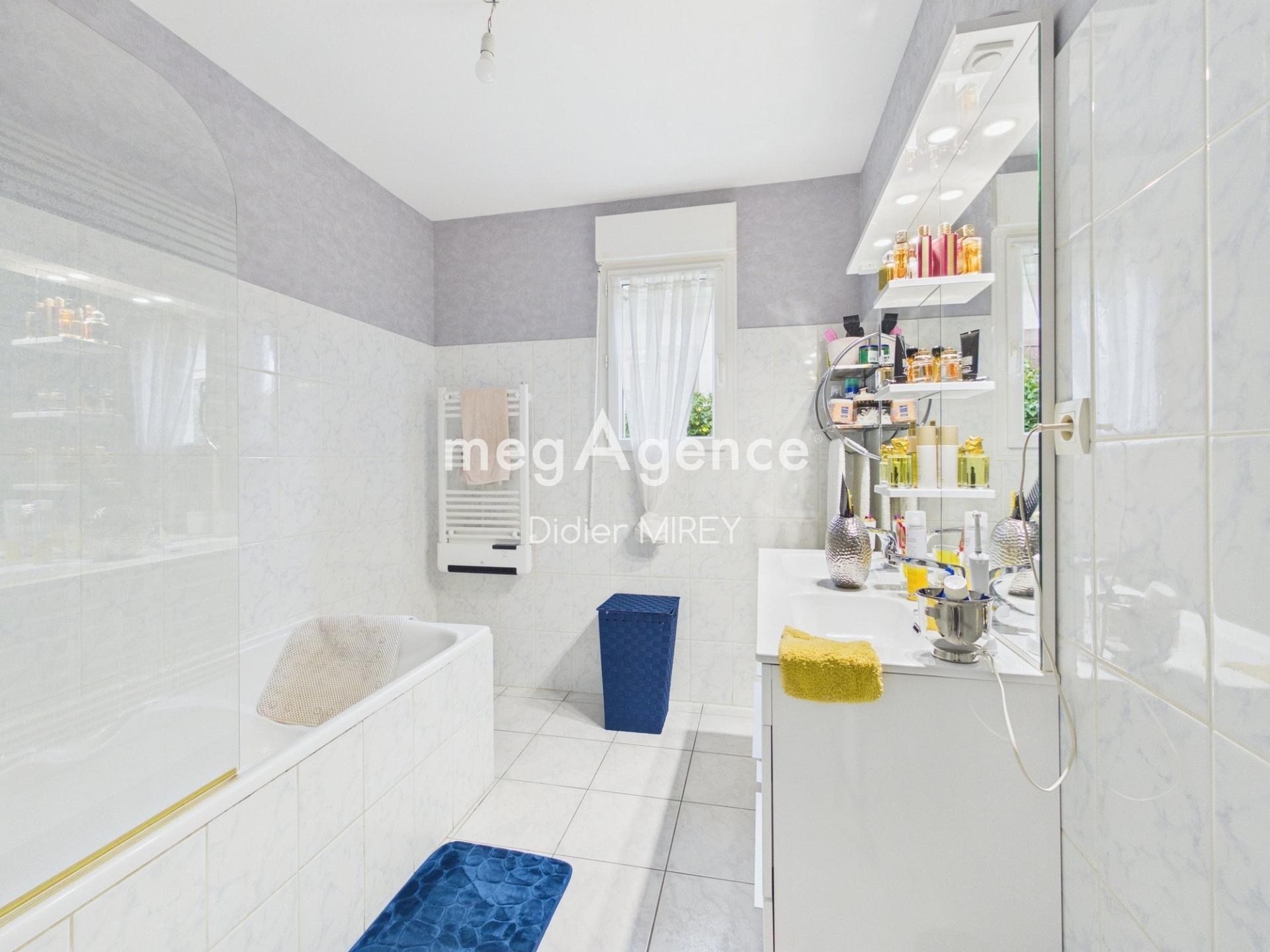 Miniature photo - 10 / 12