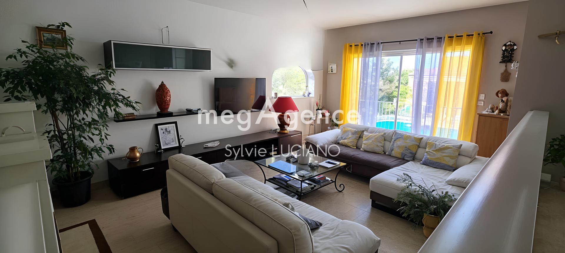 Miniature photo - 8 / 12