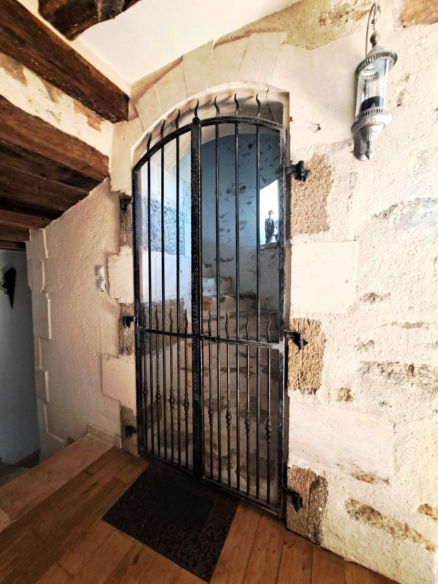 Miniature photo - 13 / 16