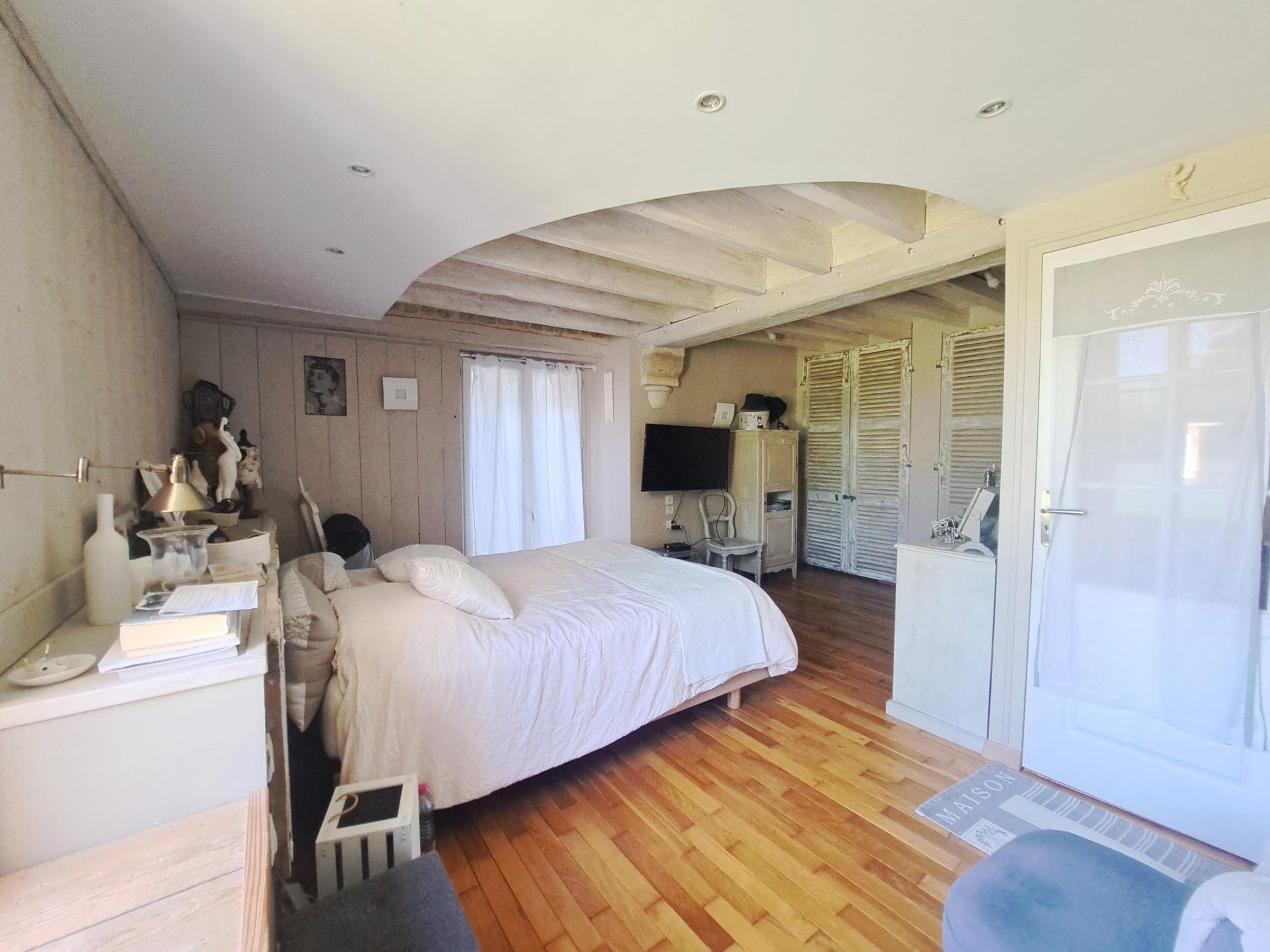 Miniature photo - 9 / 16