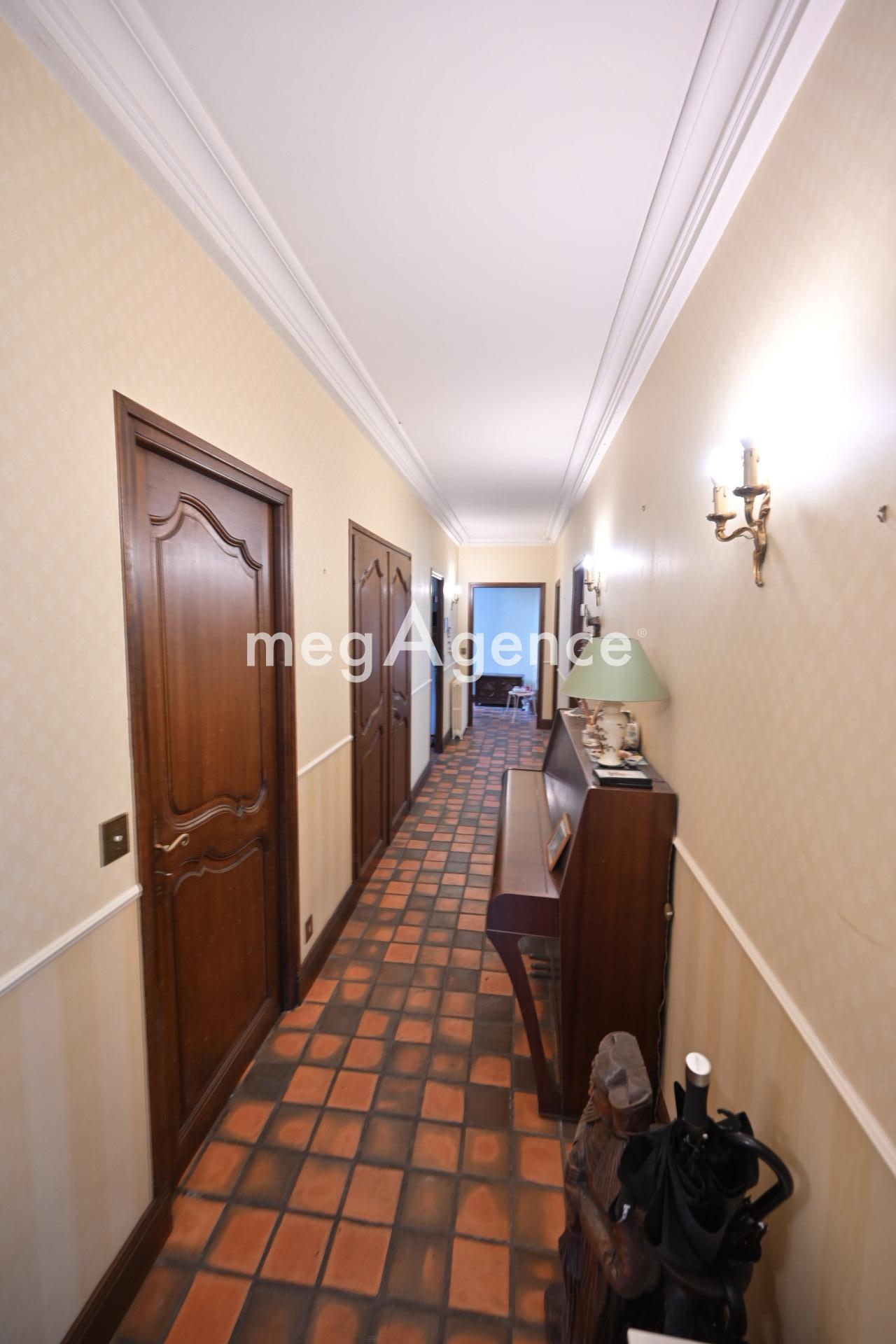 Achat : Maison à KERVIGNAC, 56700 - 7 pièces 177m² — 7