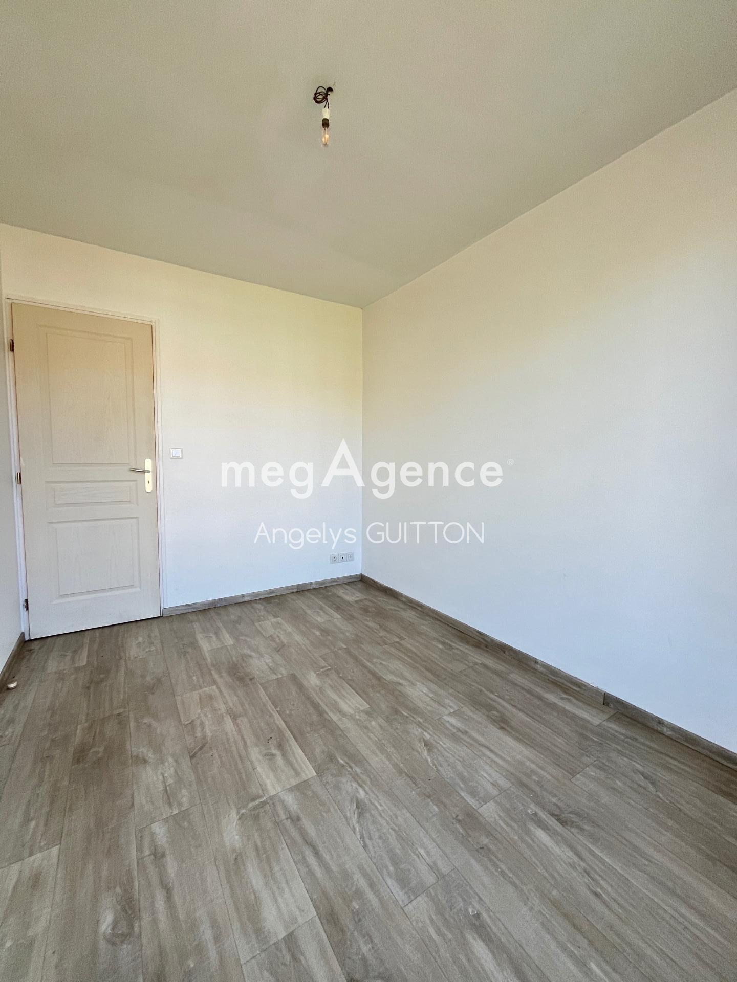 Miniature photo - 8 / 10