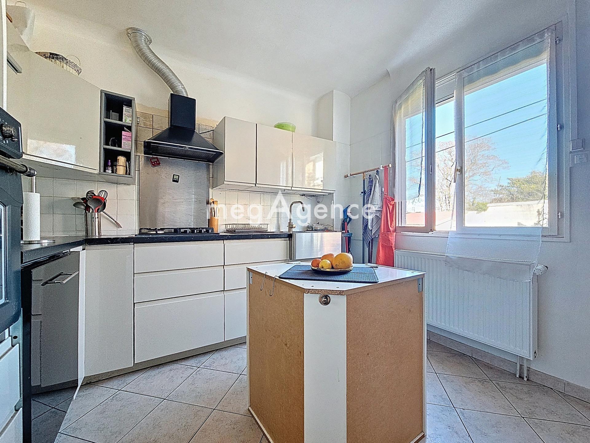 Miniature photo - 4 / 13