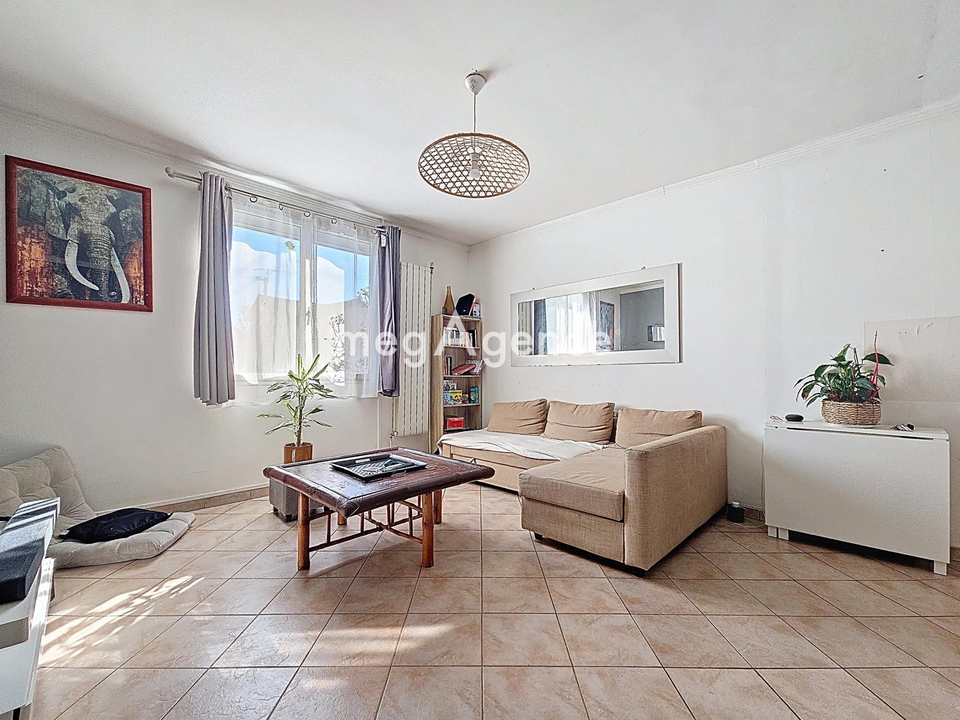 Miniature photo - 2 / 13