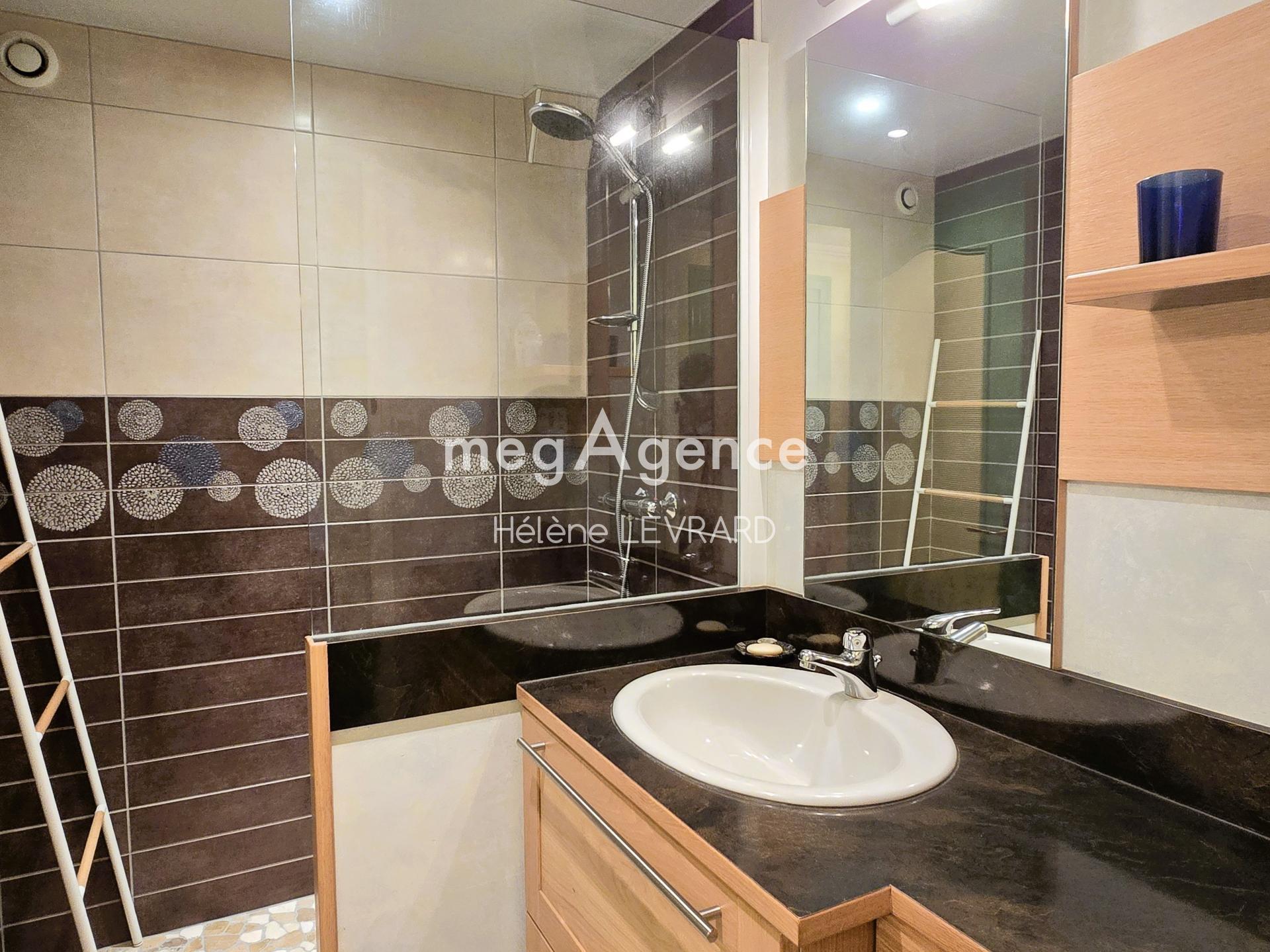 Miniature photo - 5 / 9