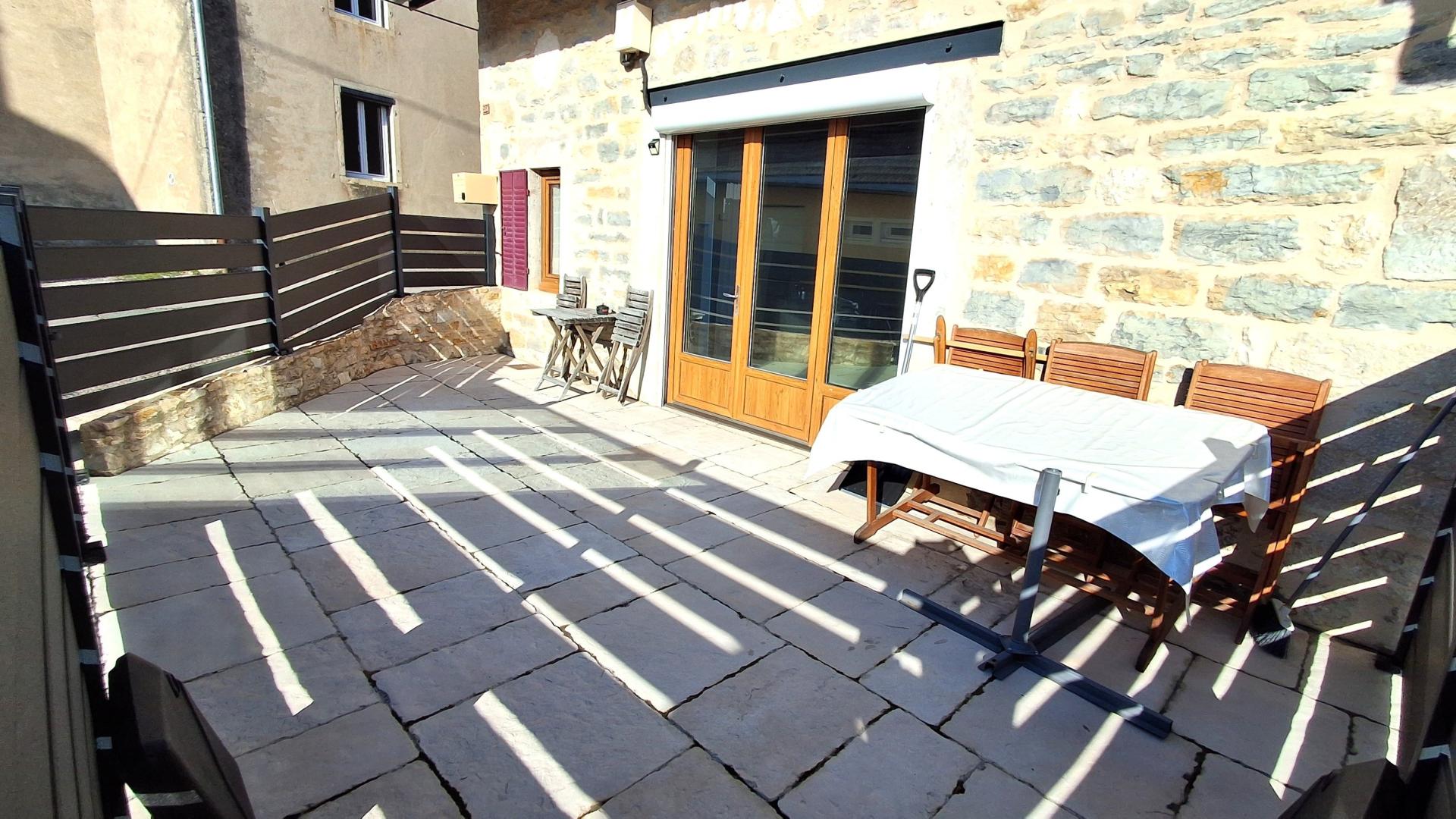 Miniature photo - 2 / 10