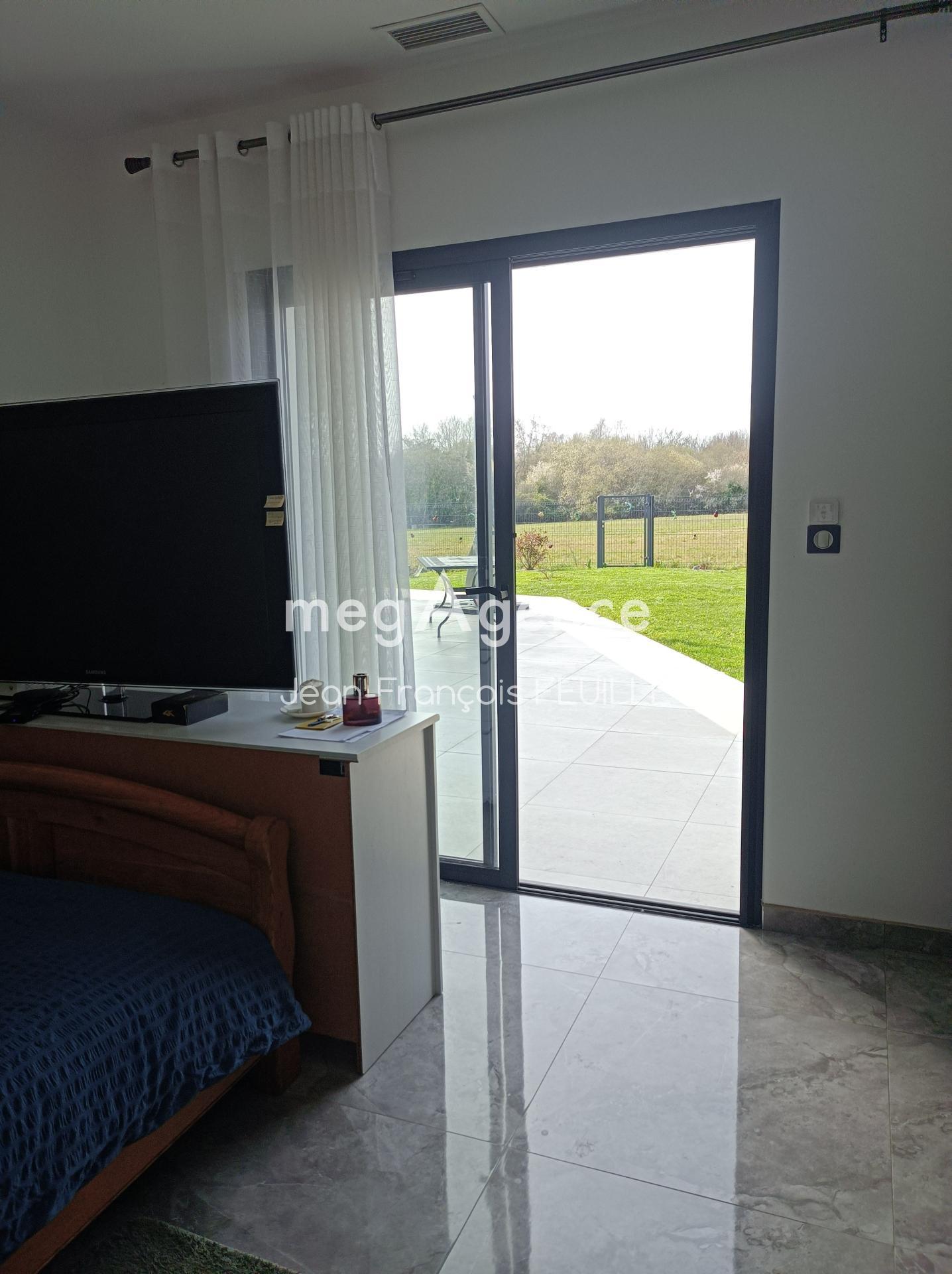 Miniature photo - 12 / 14