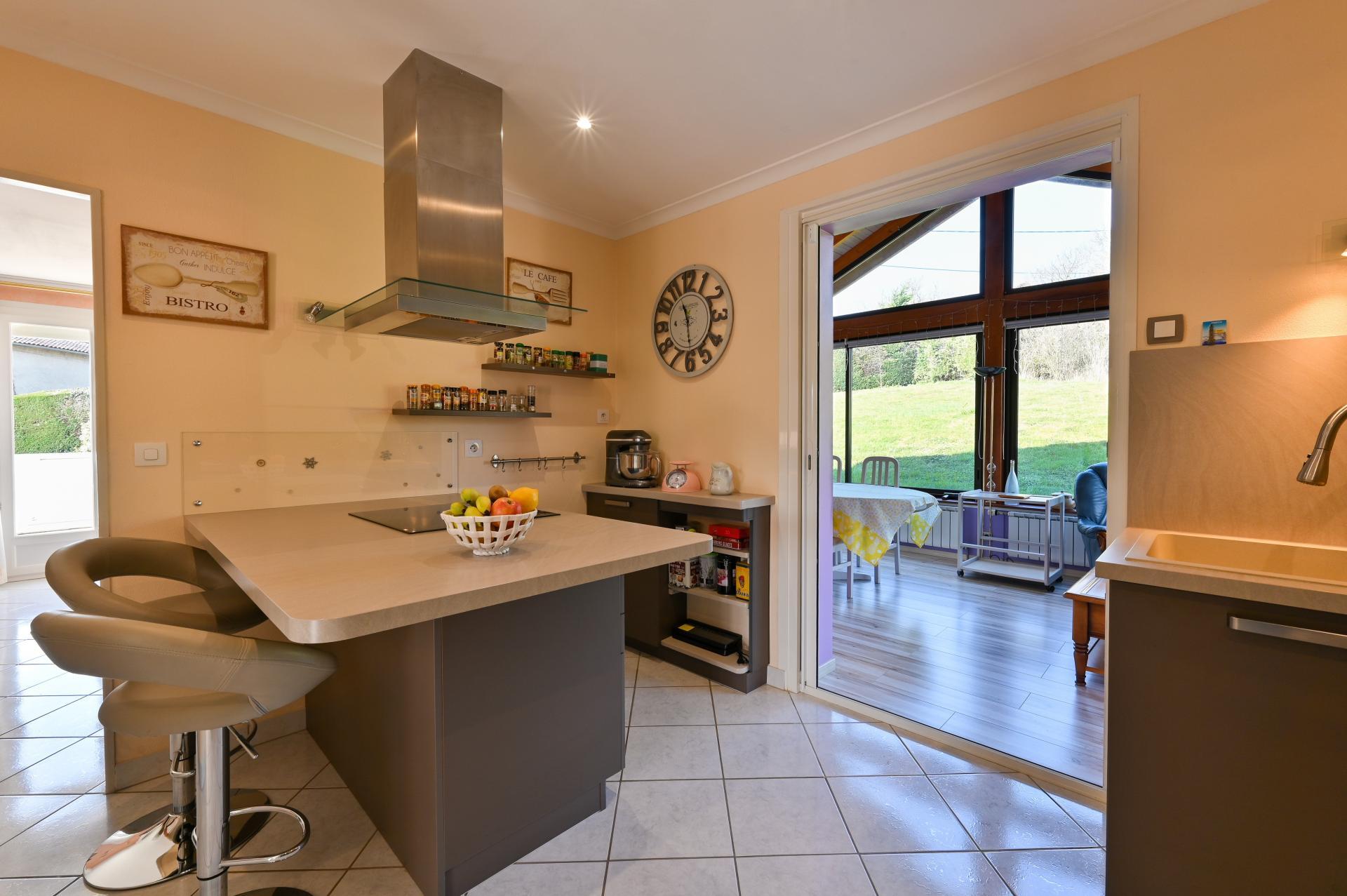 Miniature photo - 5 / 10