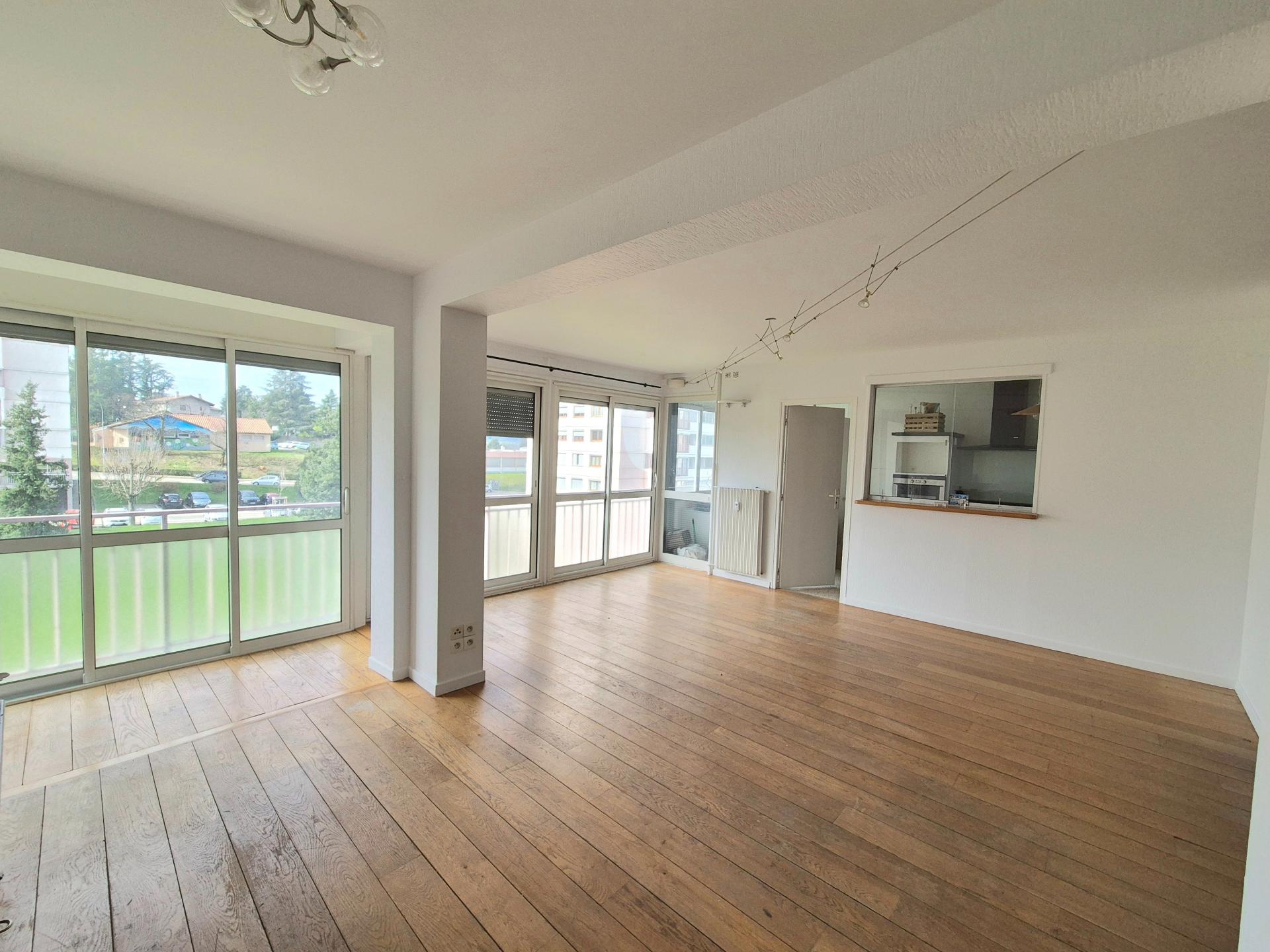 Miniature photo - 2 / 15