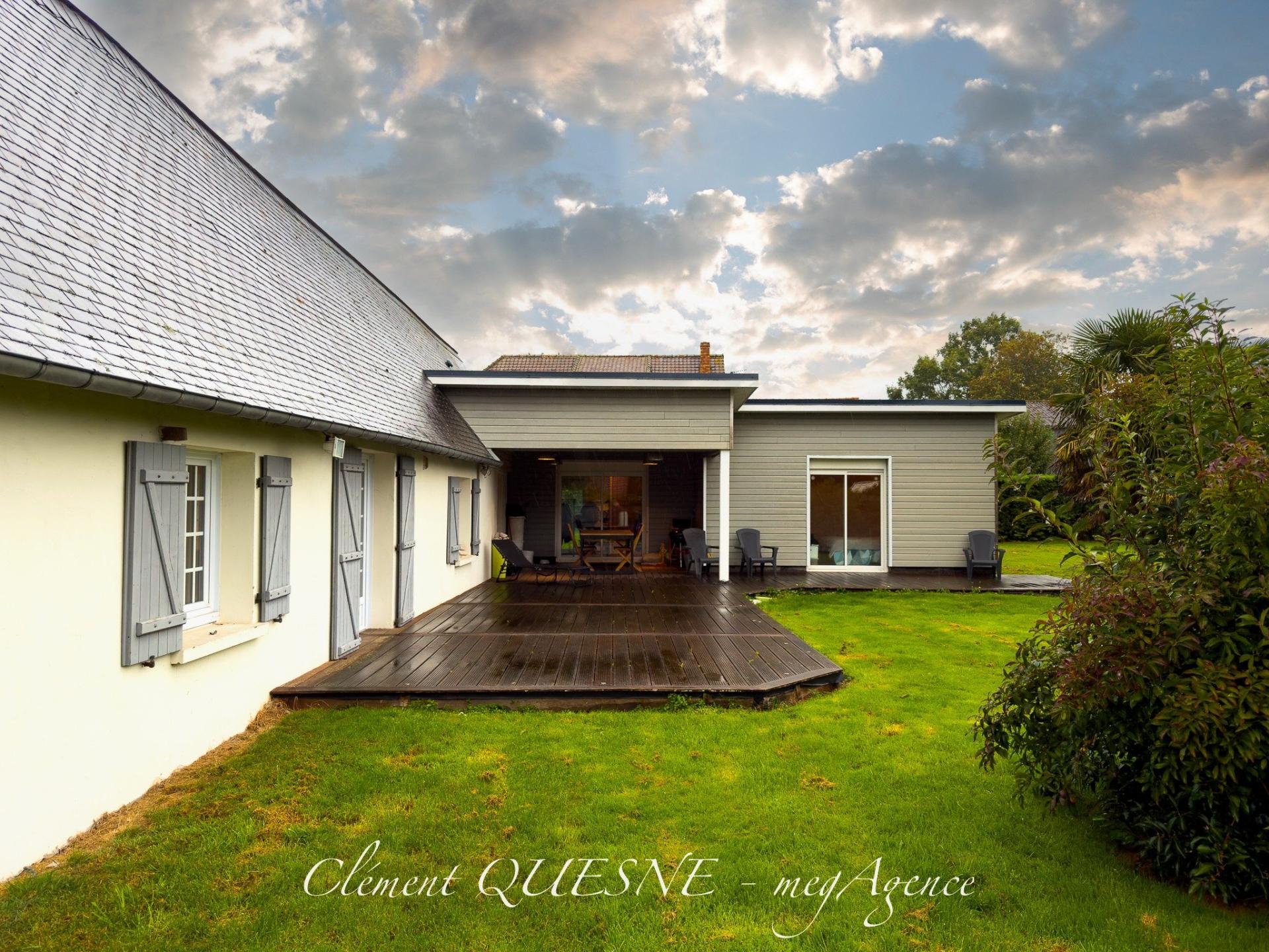 Miniature photo - 2 / 17