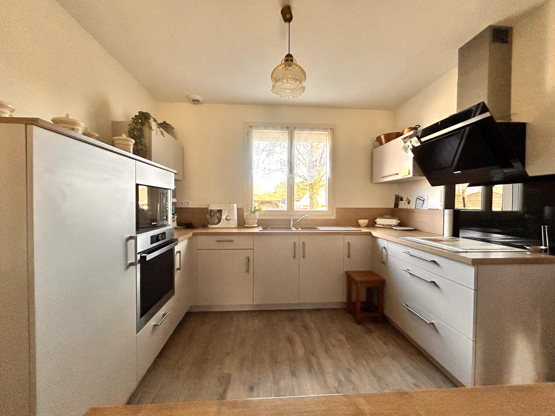 Miniature photo - 2 / 8