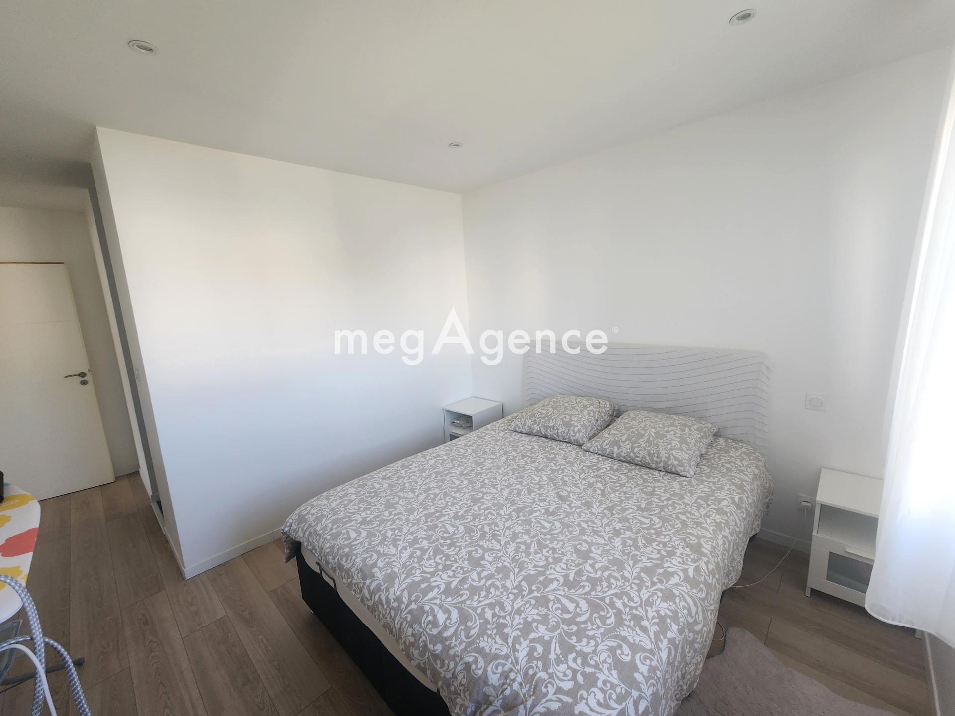 Miniature photo - 13 / 13