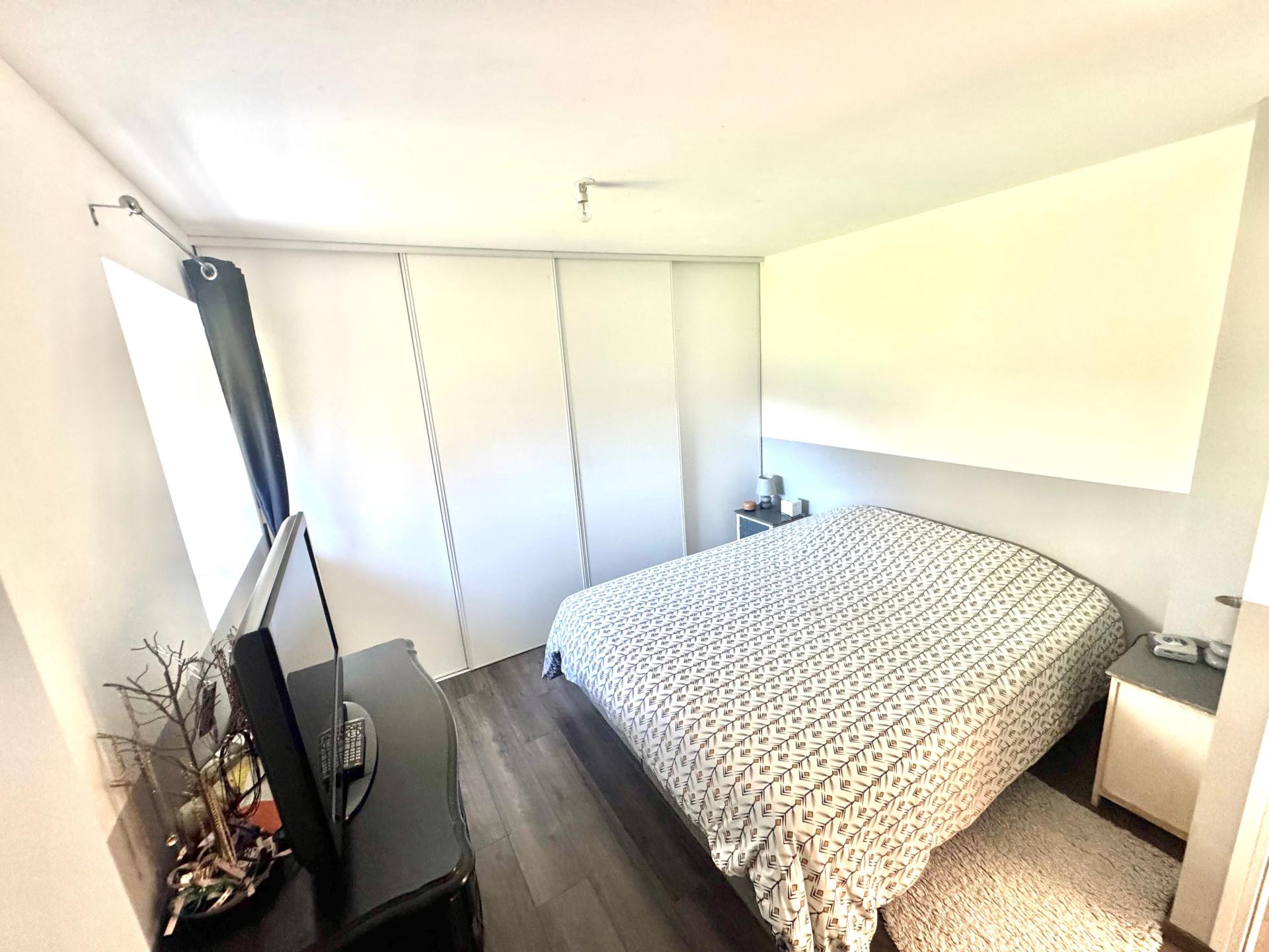 Miniature photo - 7 / 14