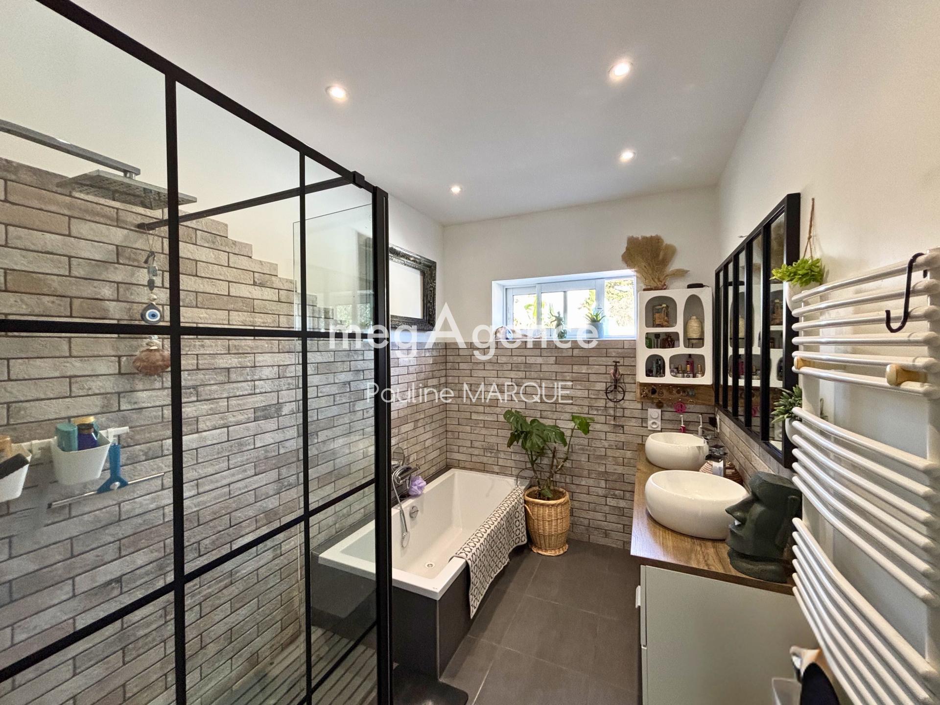 Miniature photo - 8 / 8