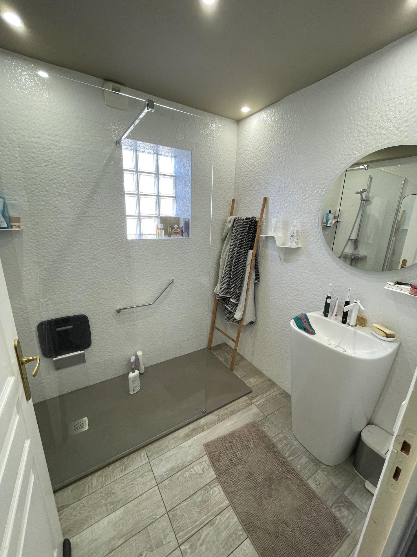 Miniature photo - 5 / 6