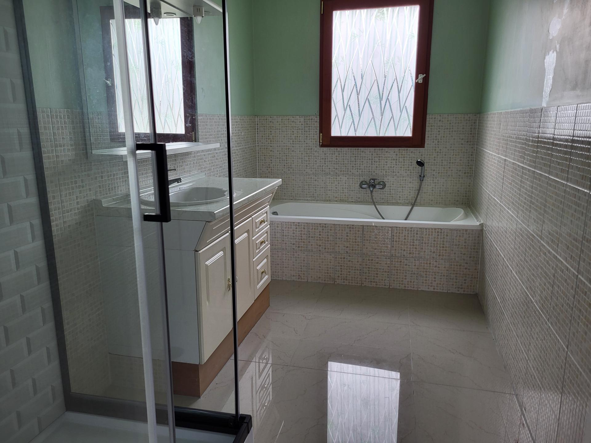 Miniature photo - 5 / 8