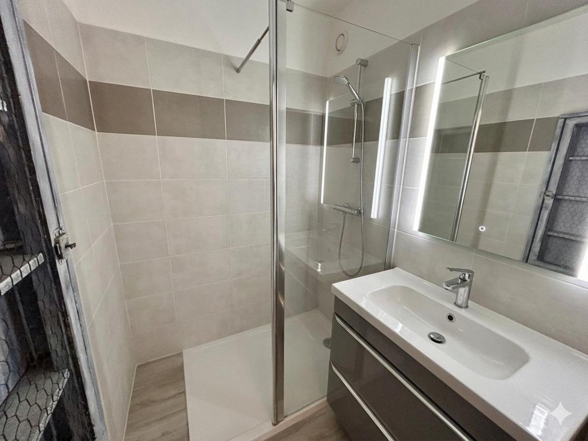 Miniature photo - 5 / 5